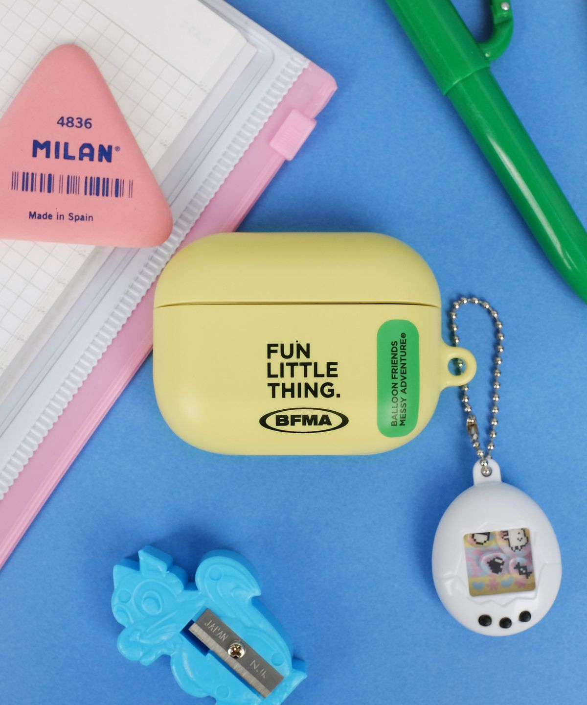 벌룬프렌즈(BALLOON FRIENDS) FLT 라이트옐로우 무광 하드 에어팟 케이스