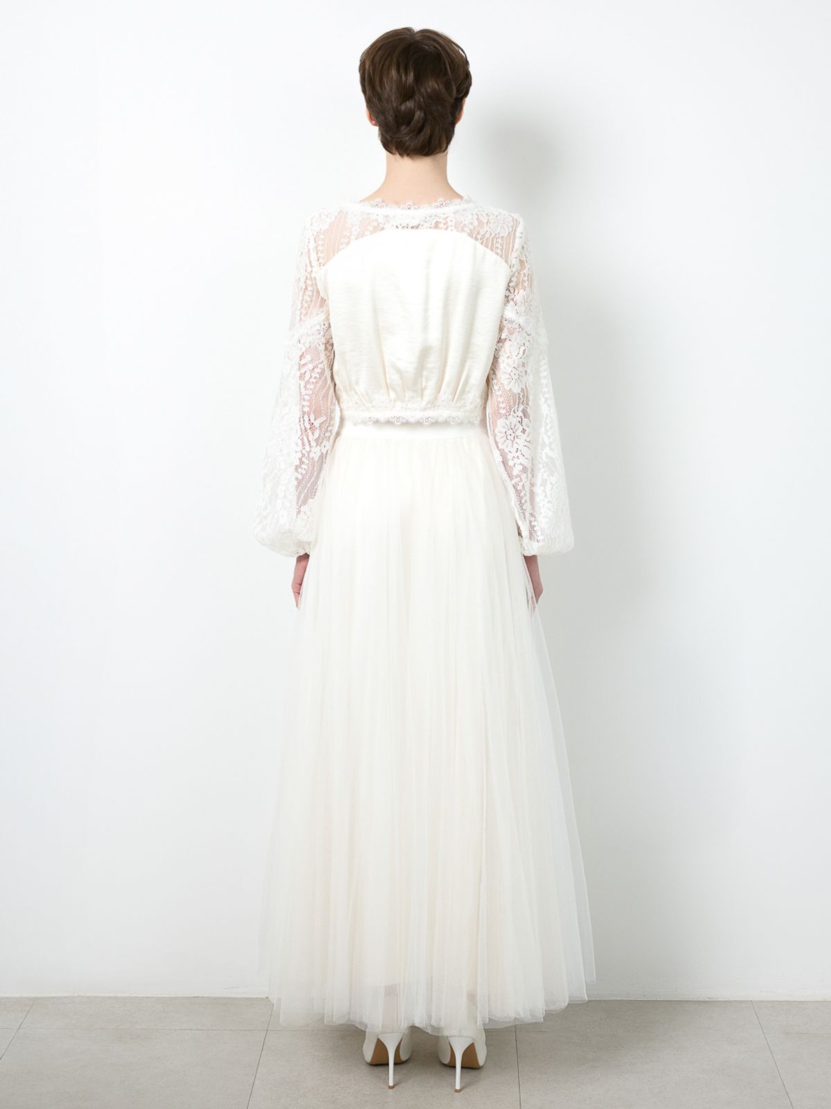 로에(LEAUET) Rosalie Tulle and Rayon Satin Maxi Skirt