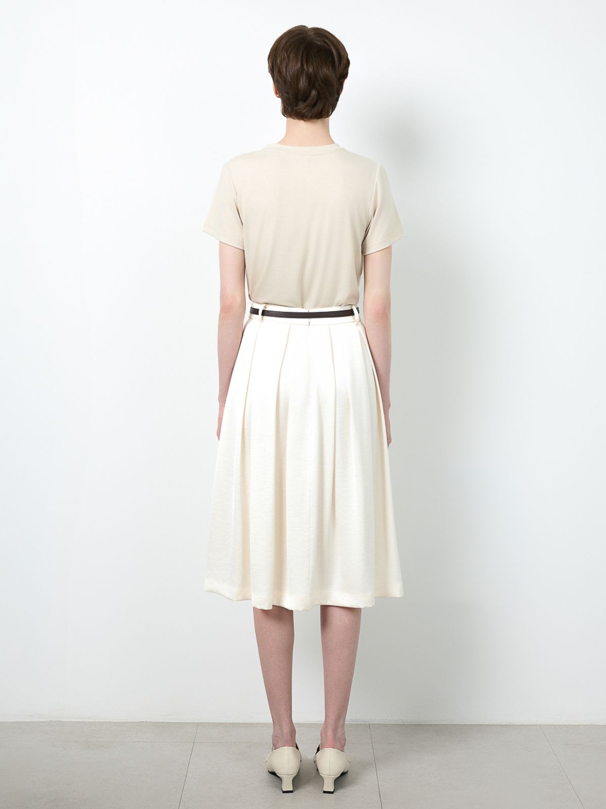 로에(LEAUET) Belle Cream Pleated Midi Skirt (Belt Set)