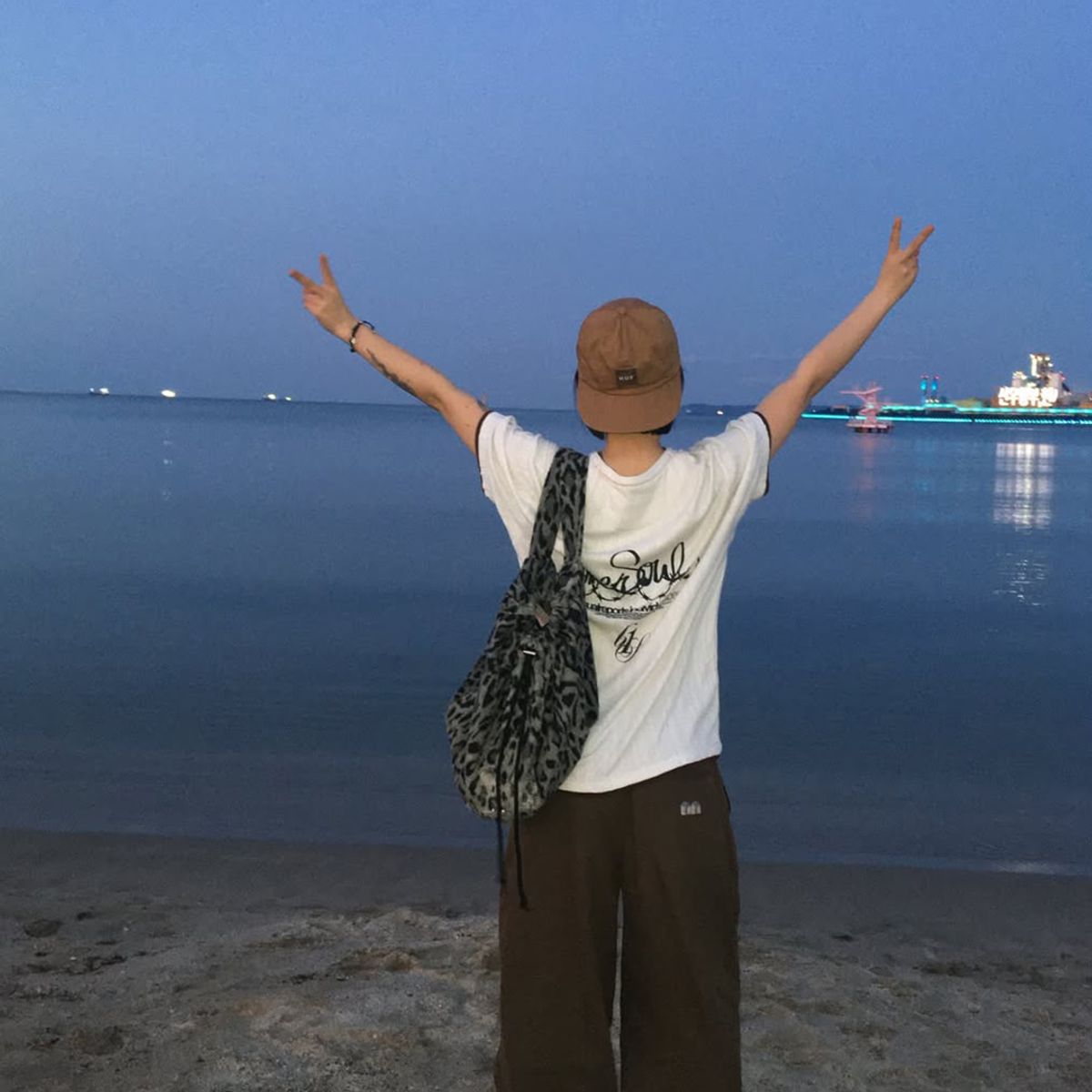 낫뉴(NOT NEW) Pattern Duffle Bag Black