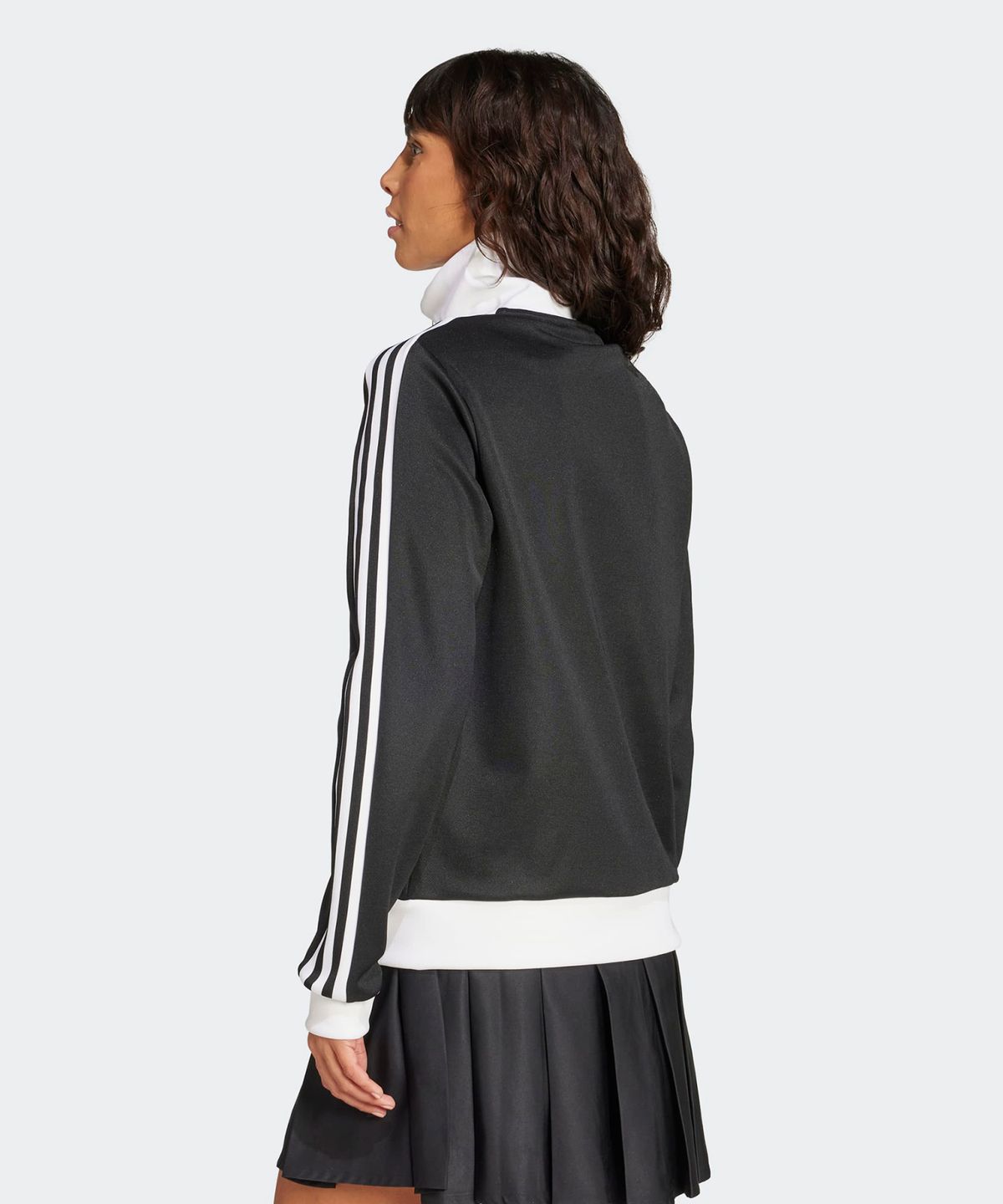 아디다스(ADIDAS) 베켄바우어 트랙탑 - 블랙:화이트 / HZ3743