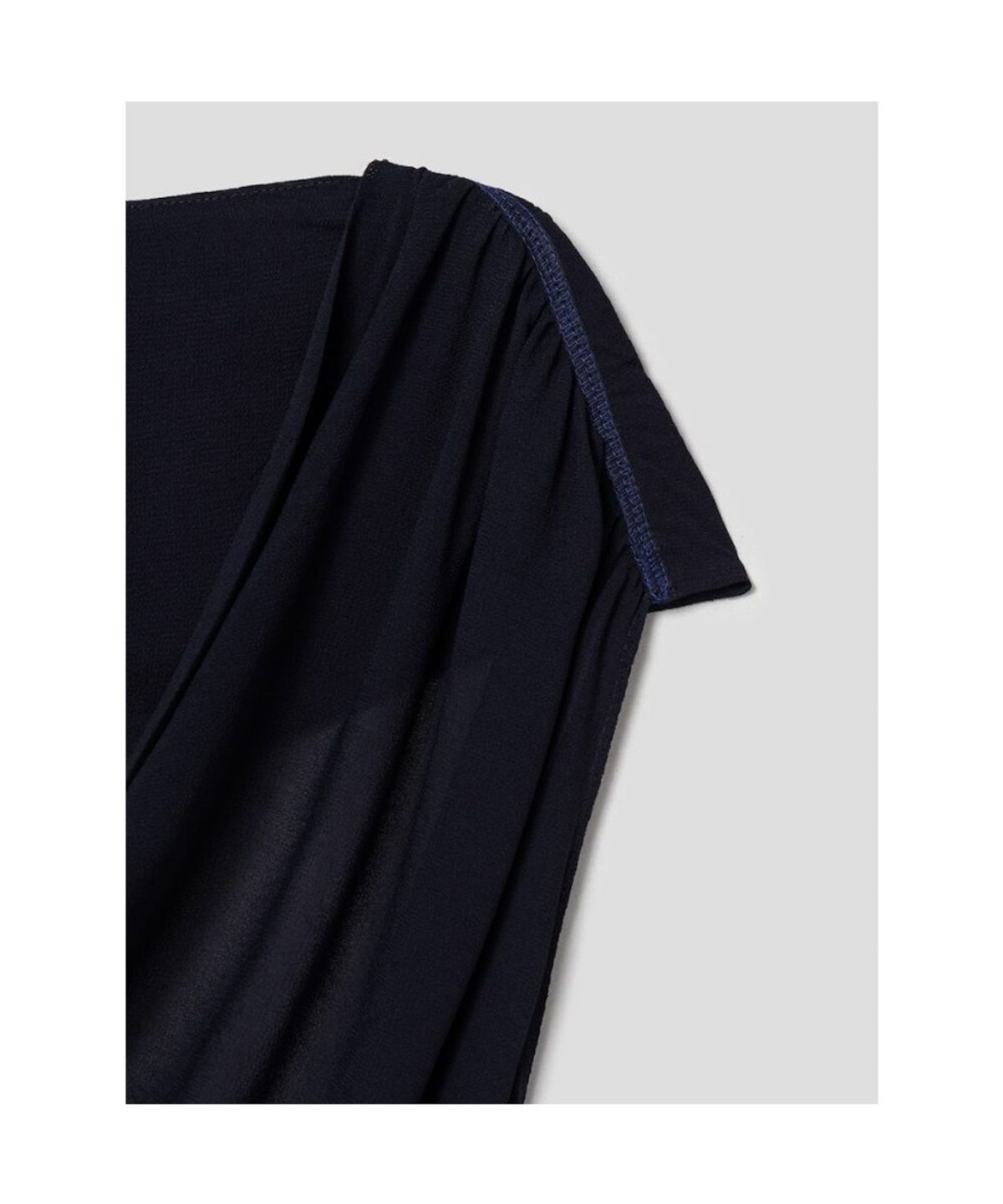 앙개(ANGGAE) Halter Neck Blouse  Navy