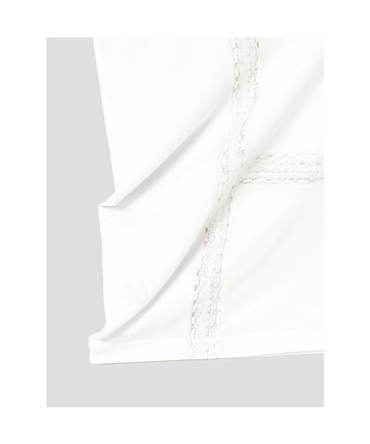 앙개(ANGGAE) Lace Patch Long Tshirt  Ivory