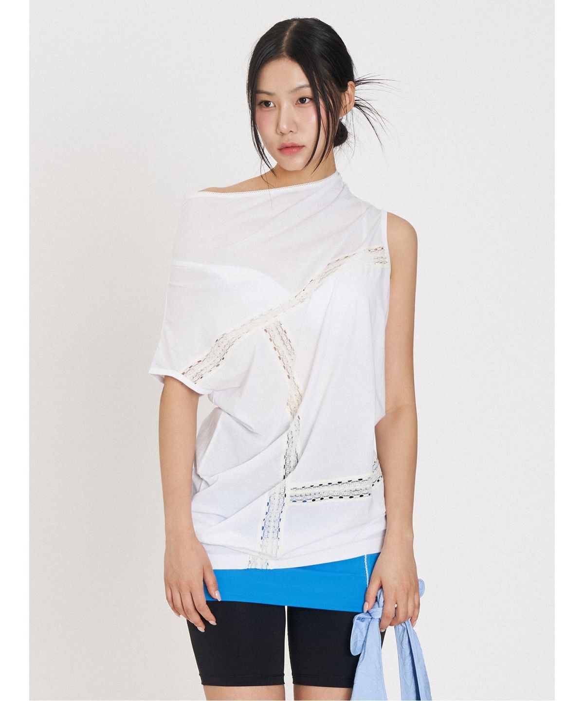 앙개(ANGGAE) Lace Patch Long Tshirt  Ivory