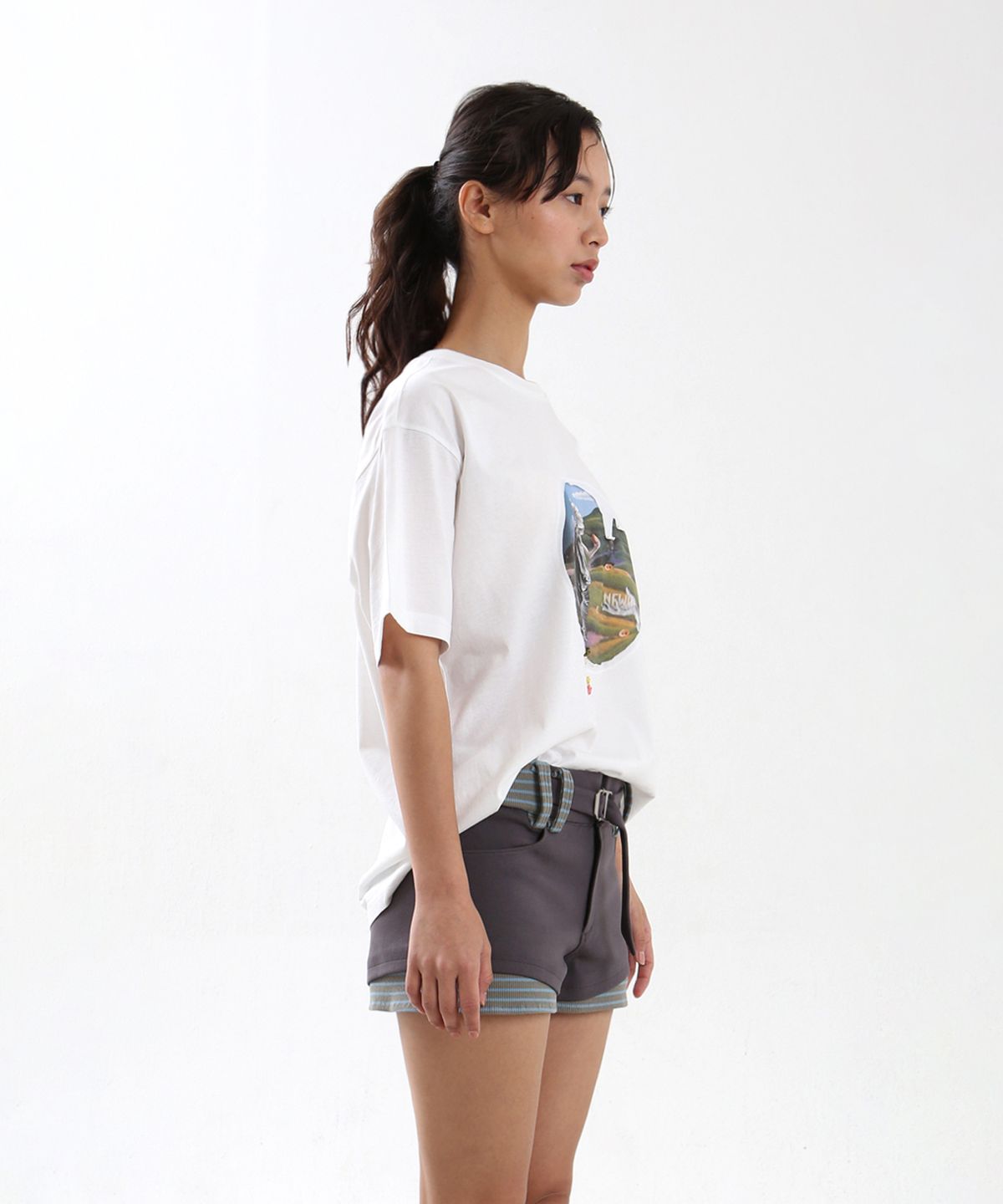 뉴제(NEWGE) Layered Belted Shorts (GRAY)