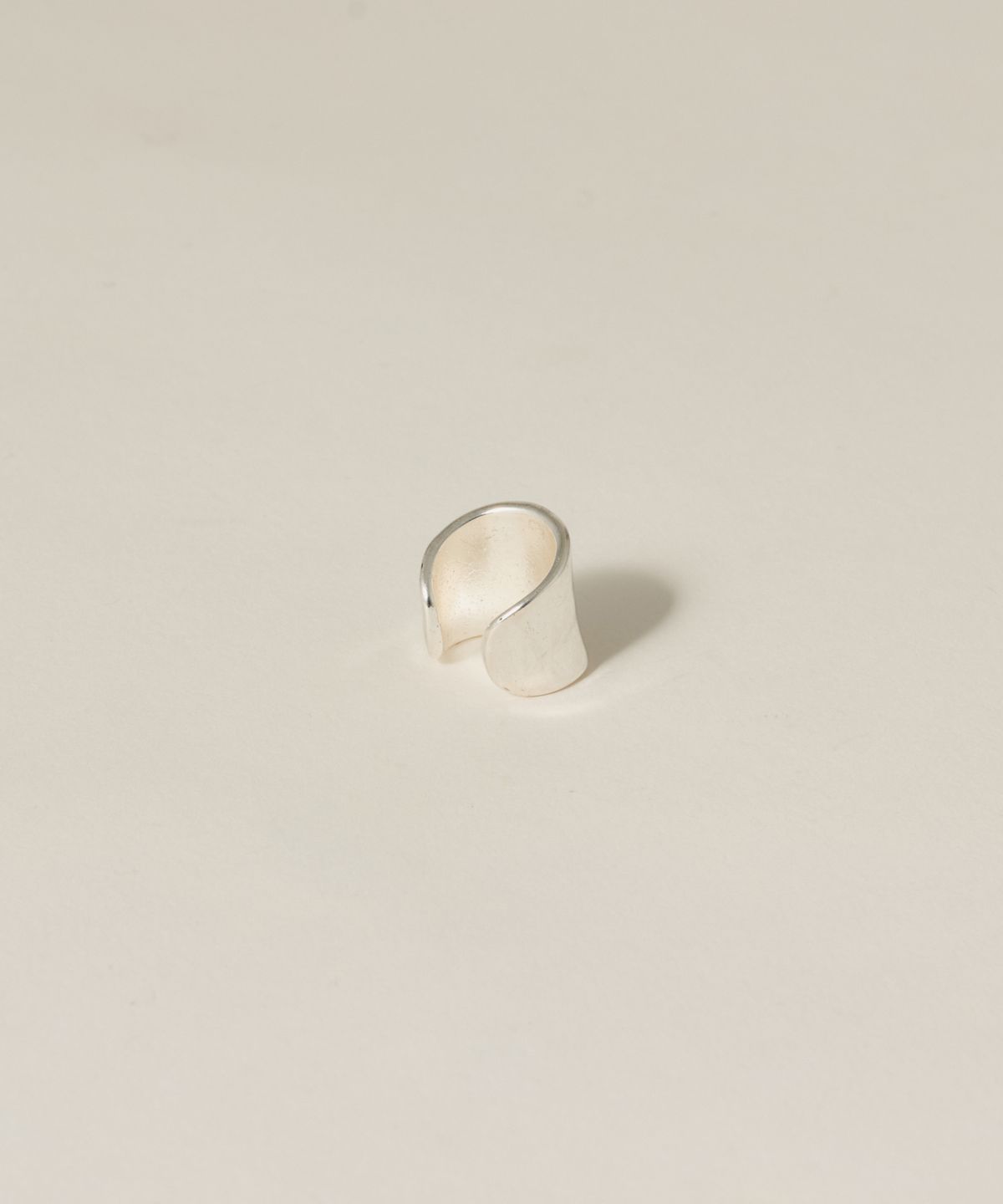 노비스도쿄(NOVICE TOKYO) 버블 이어 커프 Bubble Ear Cuff / Silver