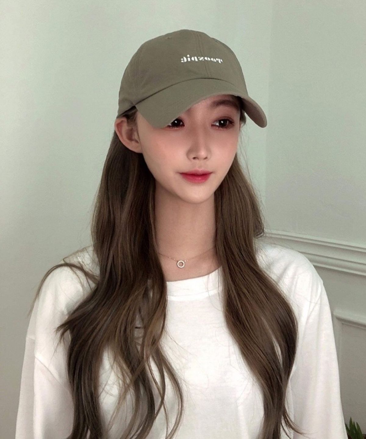 투에스핏(TOOSPIT) 나일론 시그니처 레터링 로고 볼캡 (카키 베이지)
