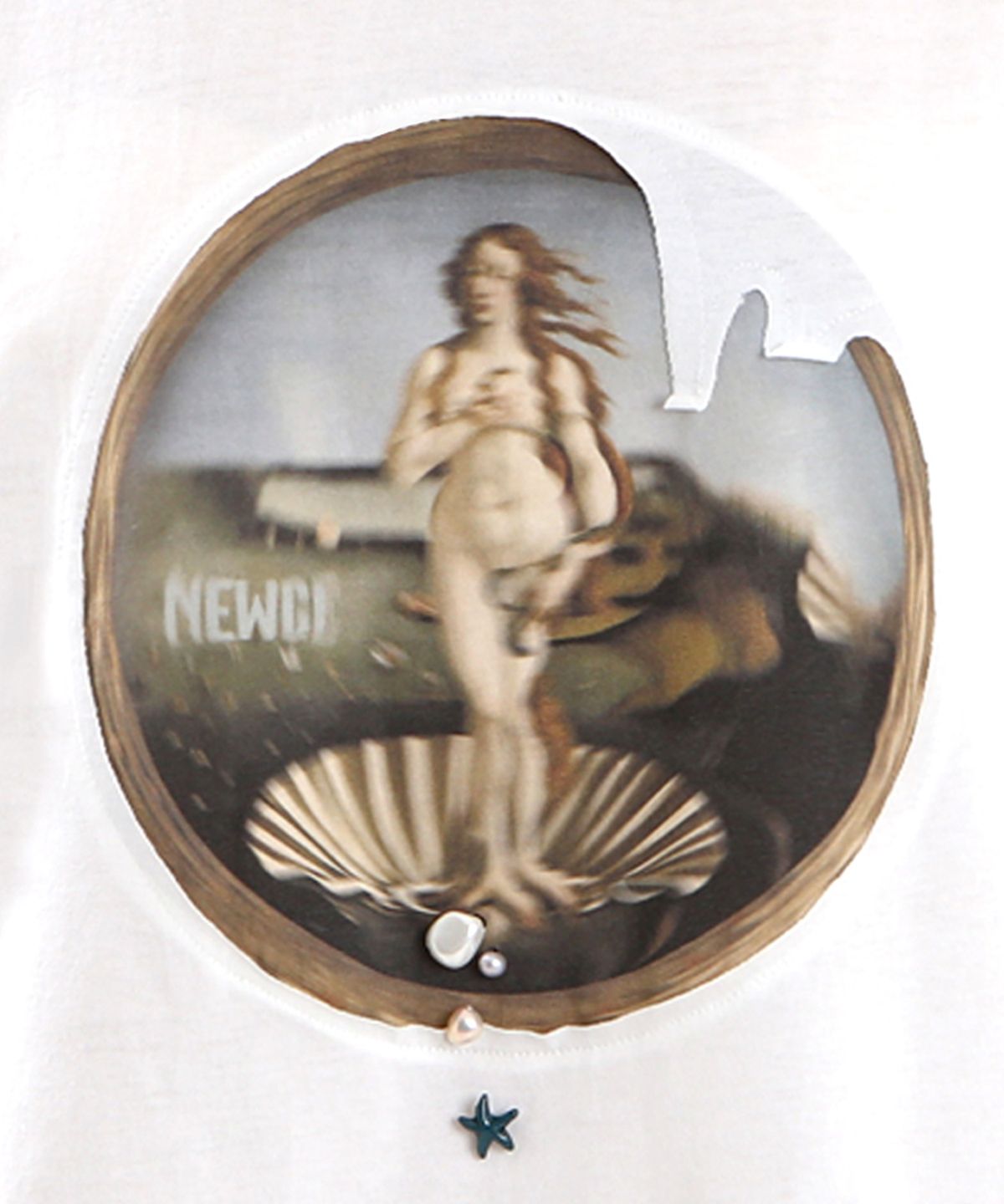 뉴제(NEWGE) Connected To Reality T-shirt (VENUS)