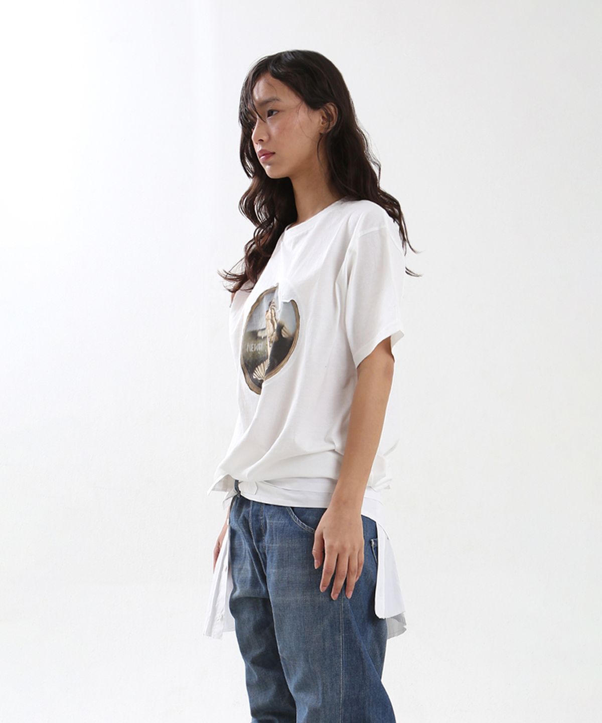 뉴제(NEWGE) Connected To Reality T-shirt (VENUS)
