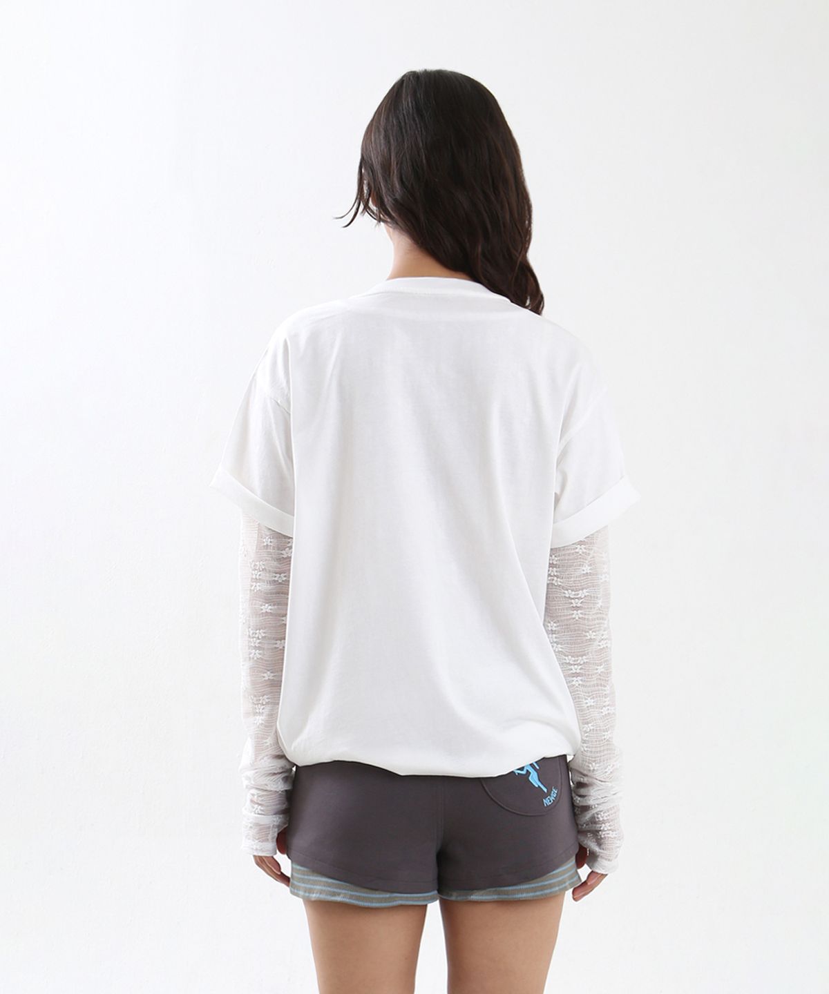뉴제(NEWGE) Connected To Reality T-shirt (FLOWER)