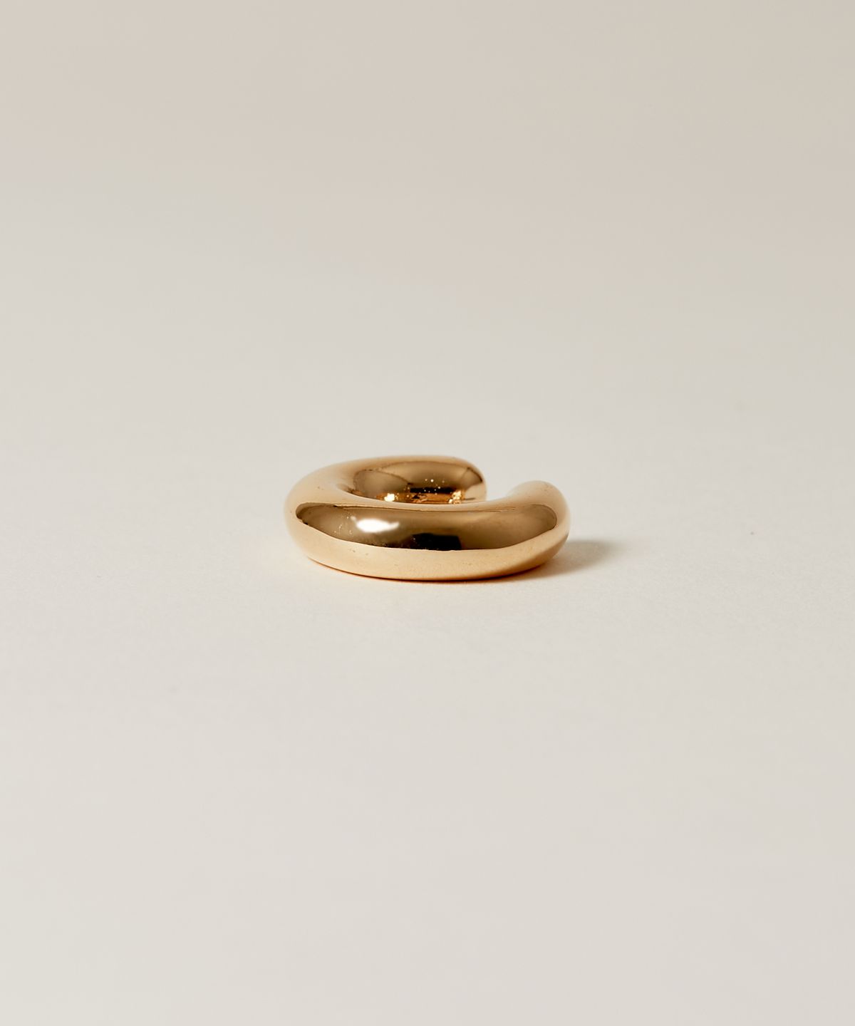 노비스도쿄(NOVICE TOKYO) 청키 후프 이어 커프 Chunky Hoop Ear Cuff  / Gold