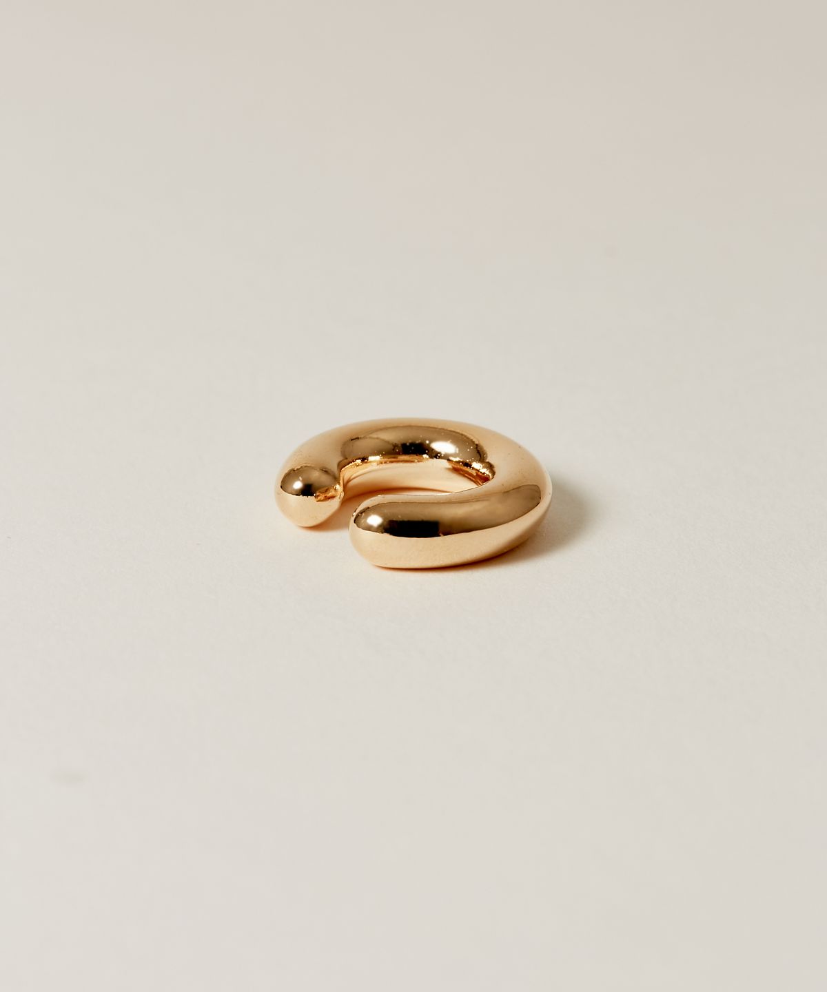노비스도쿄(NOVICE TOKYO) 청키 후프 이어 커프 Chunky Hoop Ear Cuff  / Gold