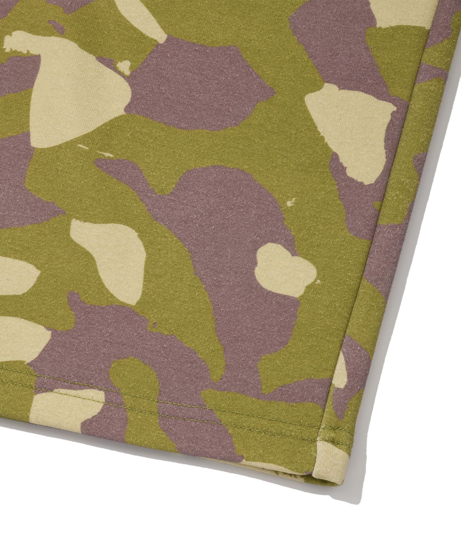 MUSINSA | RETRIEVER CLUB SCRIPT SWEAT PANTS [CAMO]