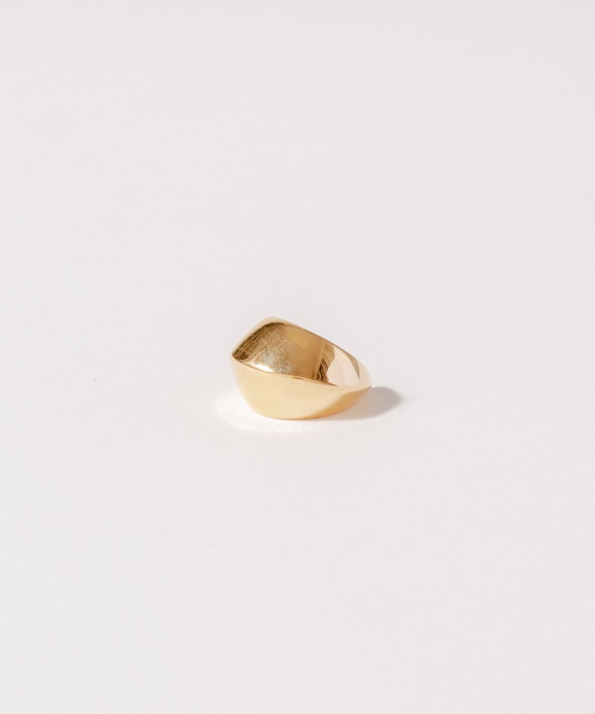 노비스도쿄(NOVICE TOKYO) 디스크 후프 이어 커프 Disc Hoop Ear Cuff  / Gold