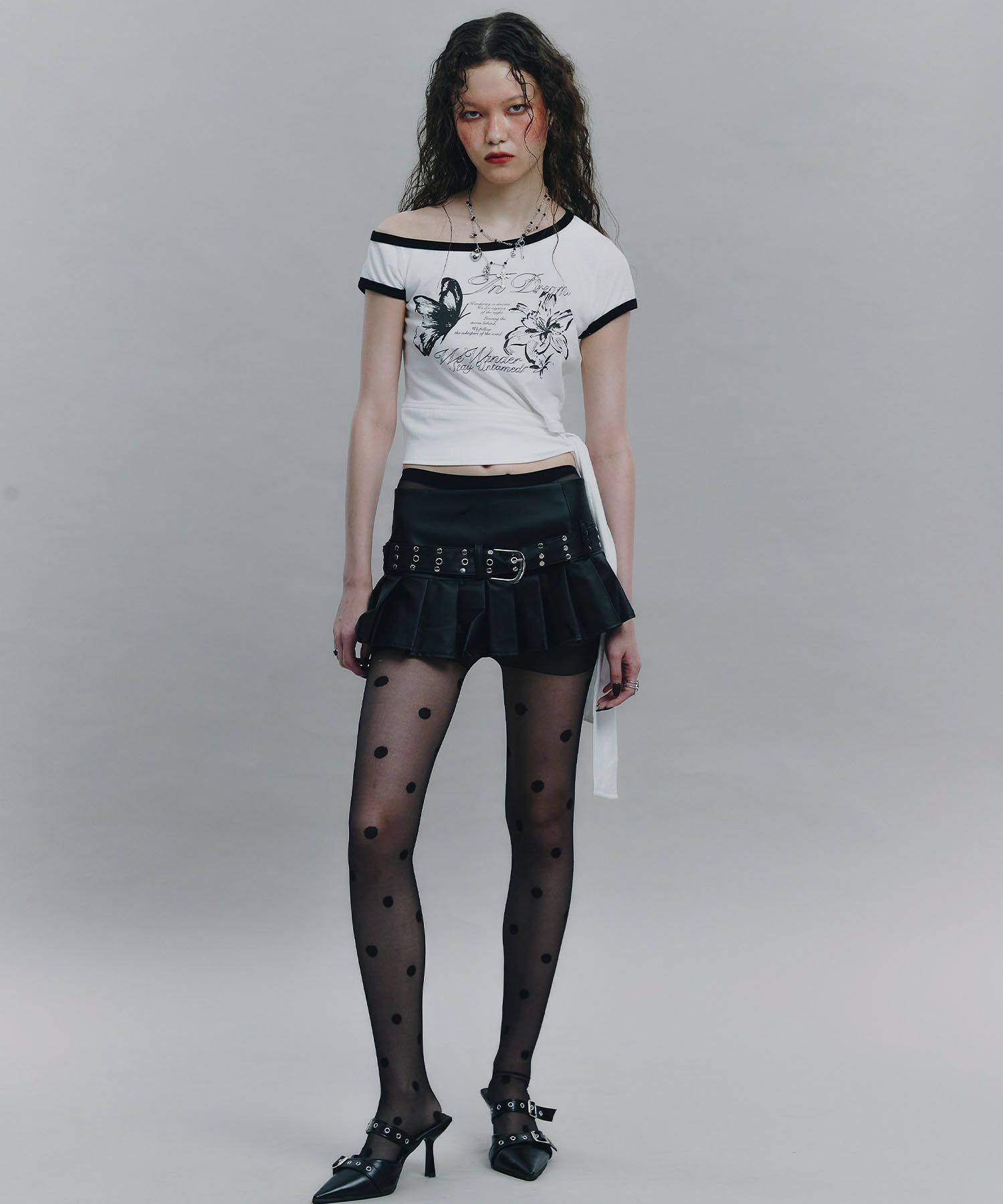 MUSINSA | NOTKNOWING Tied One Off Shoulder Ringer Top (WHITE)