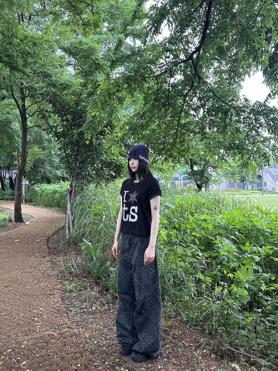 MUSINSA | TANSANMAGNESIUM Jacquard Hand Grip Beanie Navy