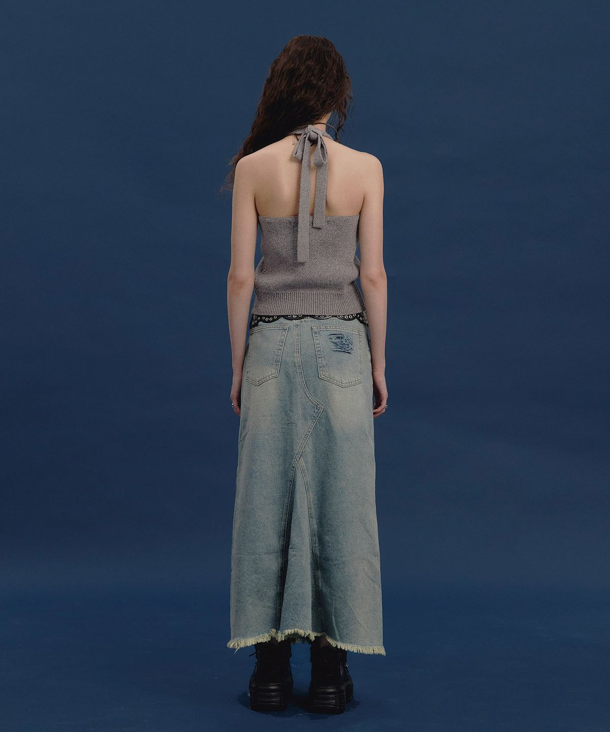 낫노잉(NOTKNOWING) Argyle Linen Knit Halter Top (GREY)