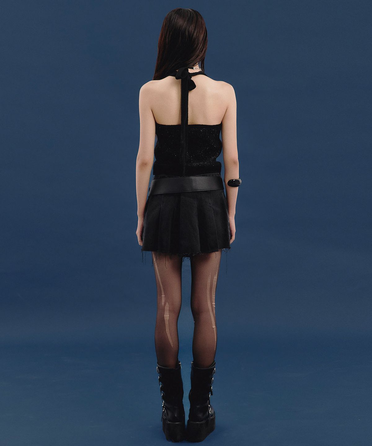 낫노잉(NOTKNOWING) Argyle Linen Knit Halter Top (BLACK)