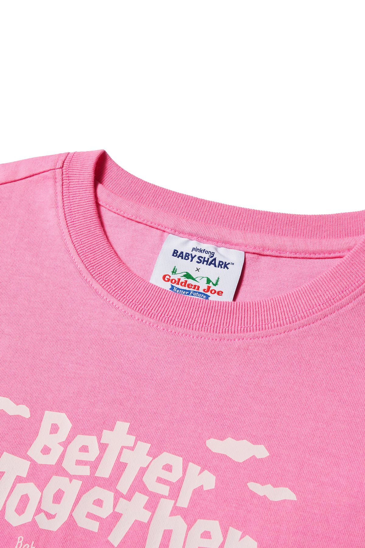 골든조(GOLDENJOE) [ GOLDENJOE X BABY SHARK ] BETTER  TOGETHER T-SHIRT