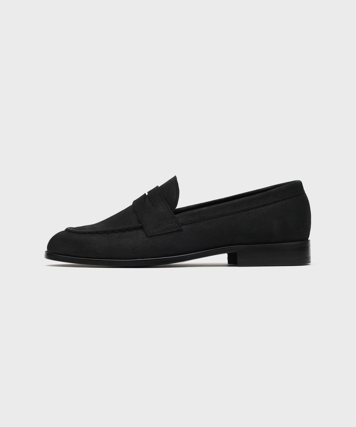 피렌체 아뜨리에(FIRENZE ATELIER) 스테디라인 머스트헤브 베이직 페니로퍼 4070 [NATURAL BLACK]