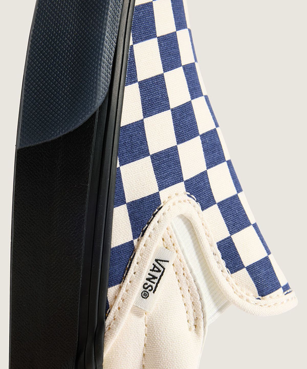 반스(VANS) 클래식 슬립온 - (체커보드) 네이비:화이트 / VN000EACGJT1