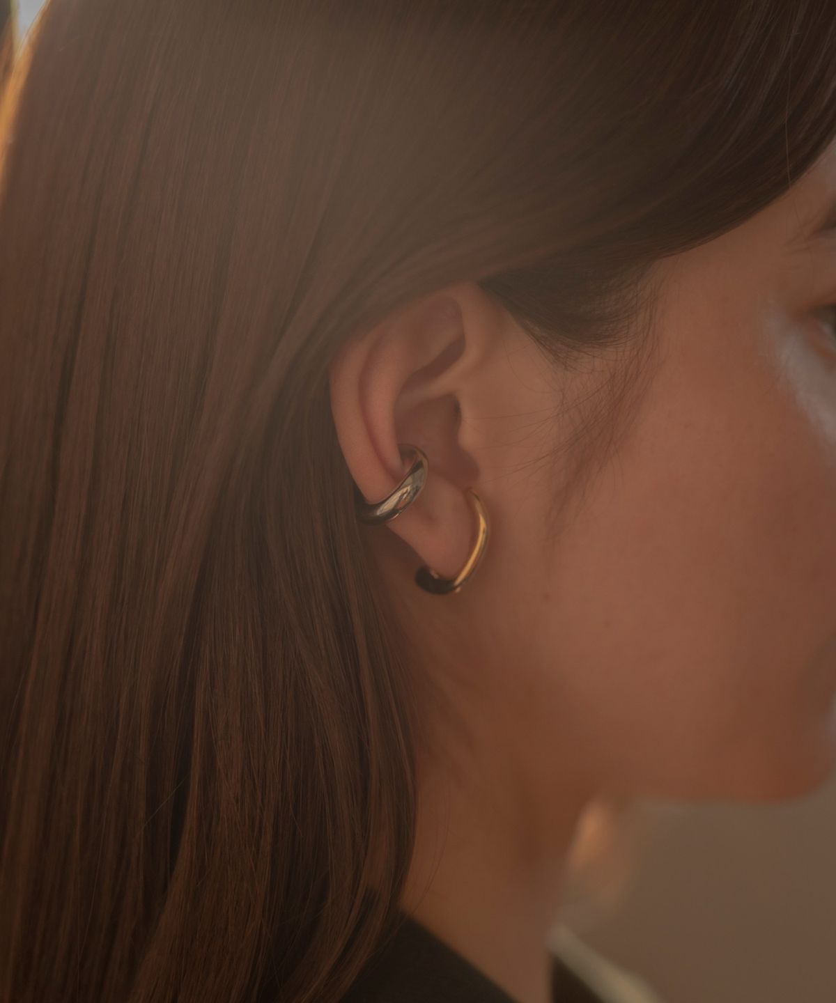 노비스도쿄(NOVICE TOKYO) 이어 커프 스타일 디자인 후프 피어스  Ear Cuff Style Design Hoop Pierce / Gold