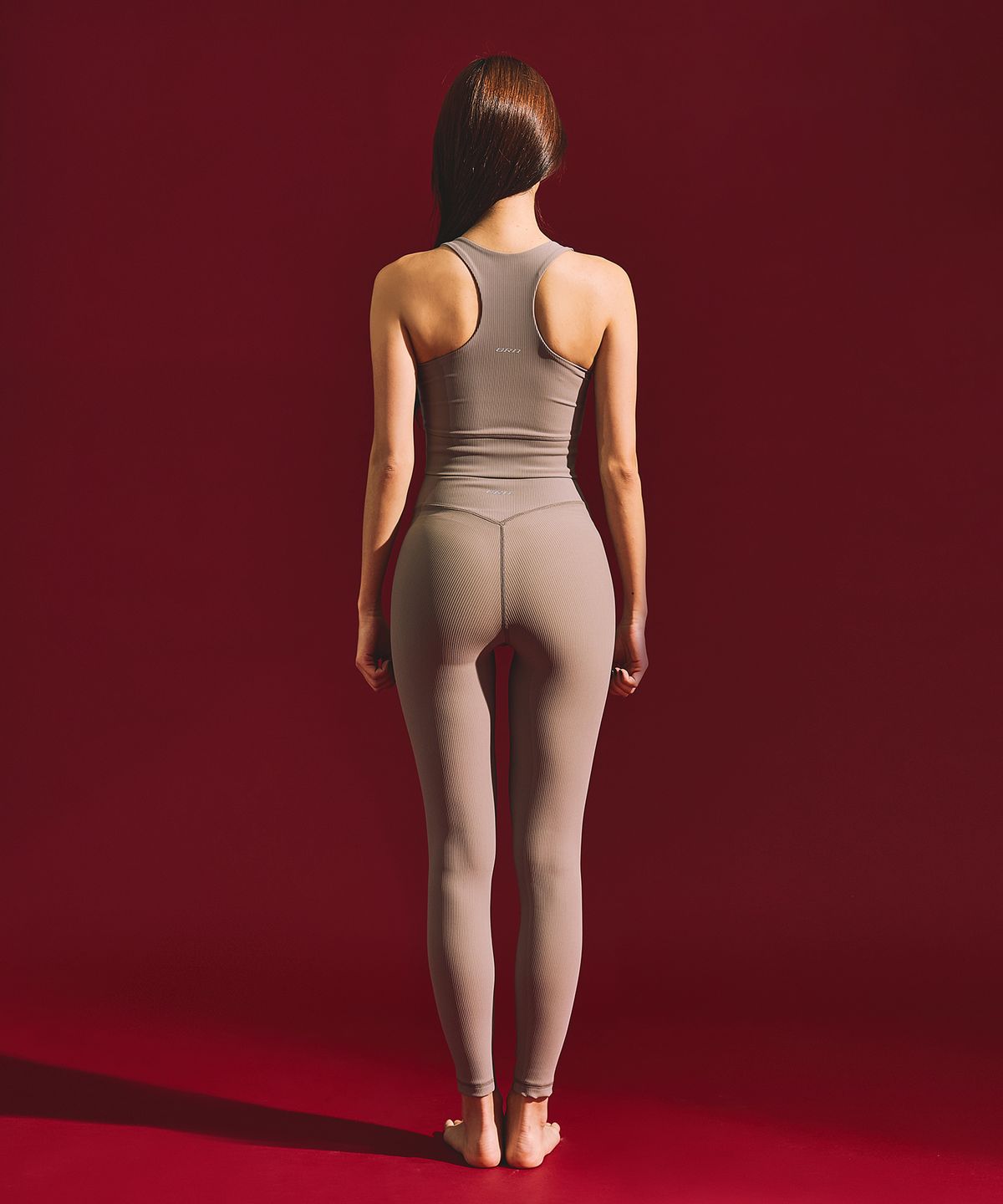 본투윈(BORN TO WIN) W B-FLEX LONG LEGGINGS [BROWN]