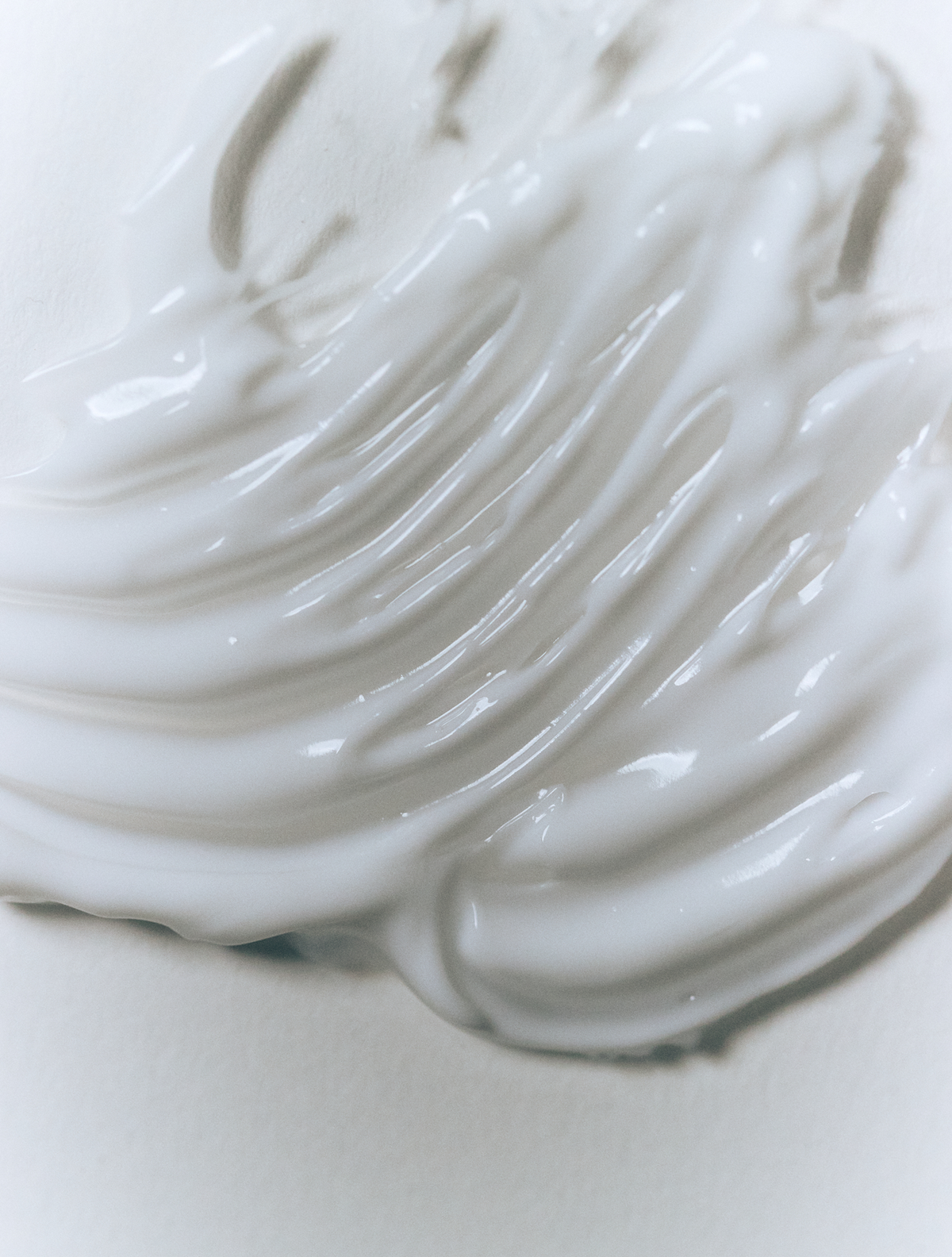 솔리튜드(SOLITUDE) [오드퍼퓸 3mL 증정]솔리튜드 버번 나잇 바디로션 300ML