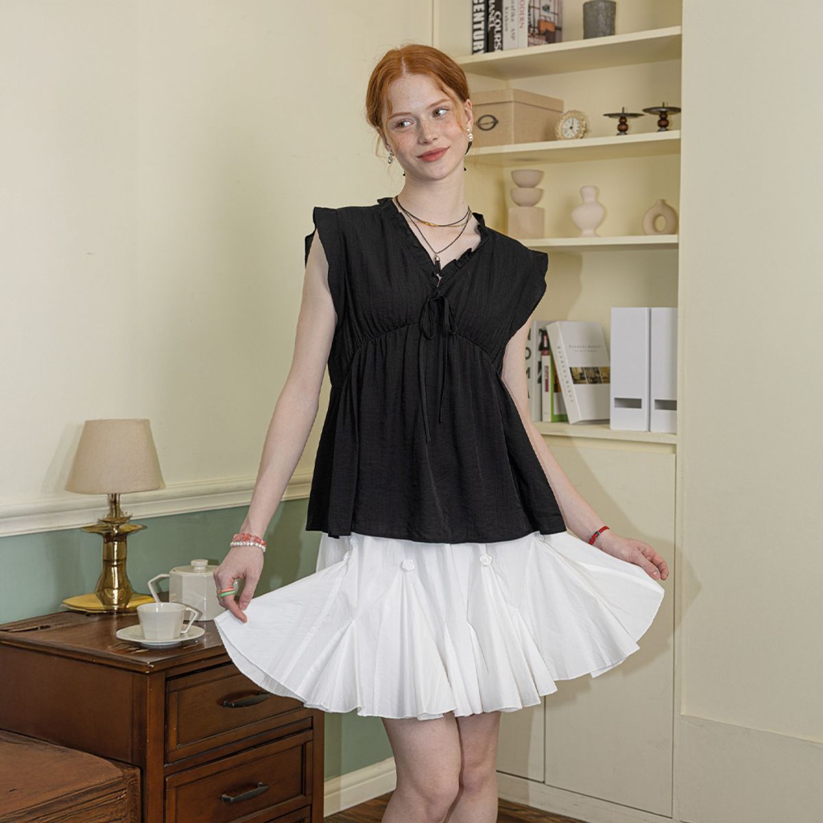 던드롭(DUNDROP) DD_Rose pleated skirt_WHITE
