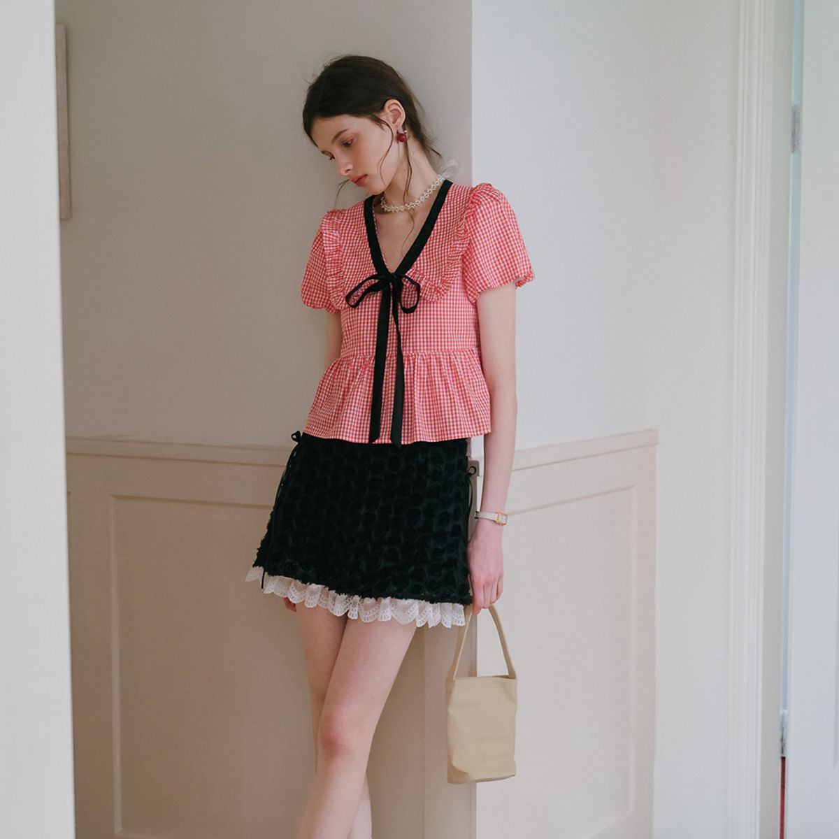 쎄무아듀(CEST MOIDEW) Cest_Ribbon lapel puff sleeve blouse