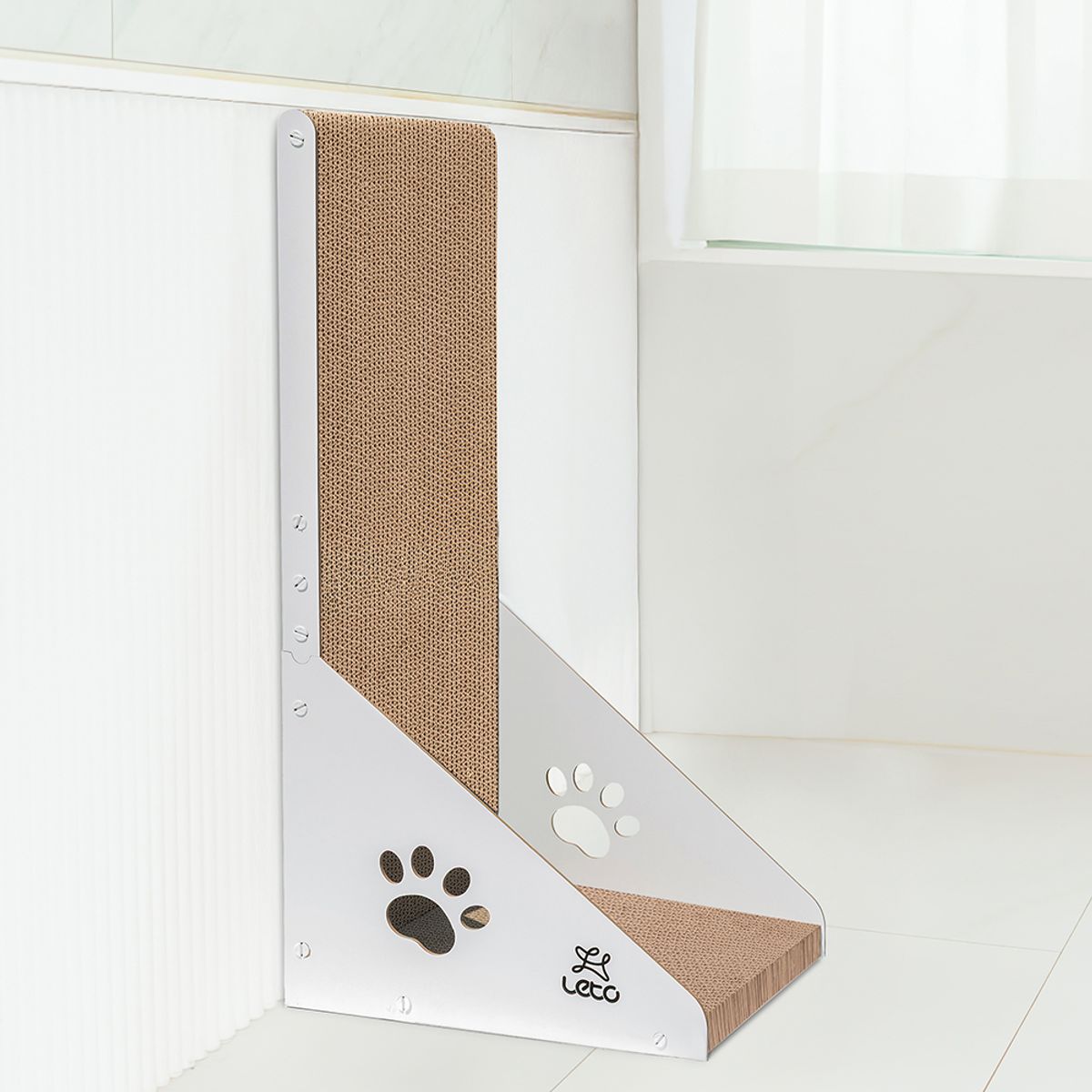 레토(LETO) 원목 고양이 수직 스크래쳐 대형 90cm