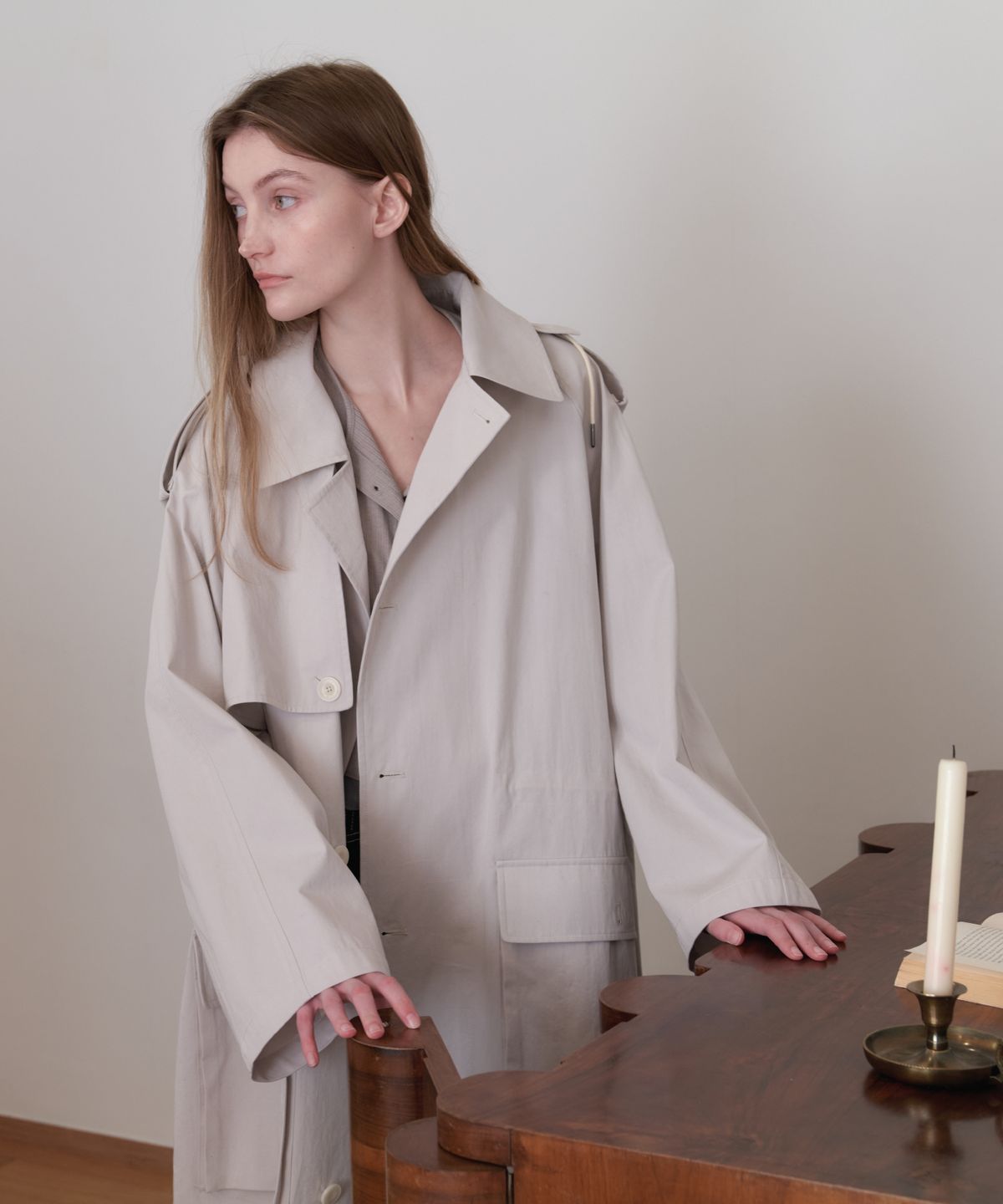 앤테(AENTE) Hooded oversized trench coat - Light gray