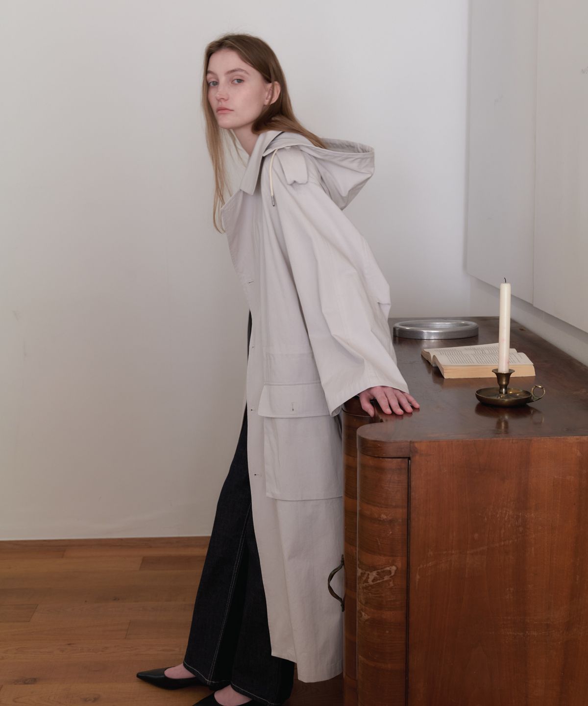 앤테(AENTE) Hooded oversized trench coat - Light gray