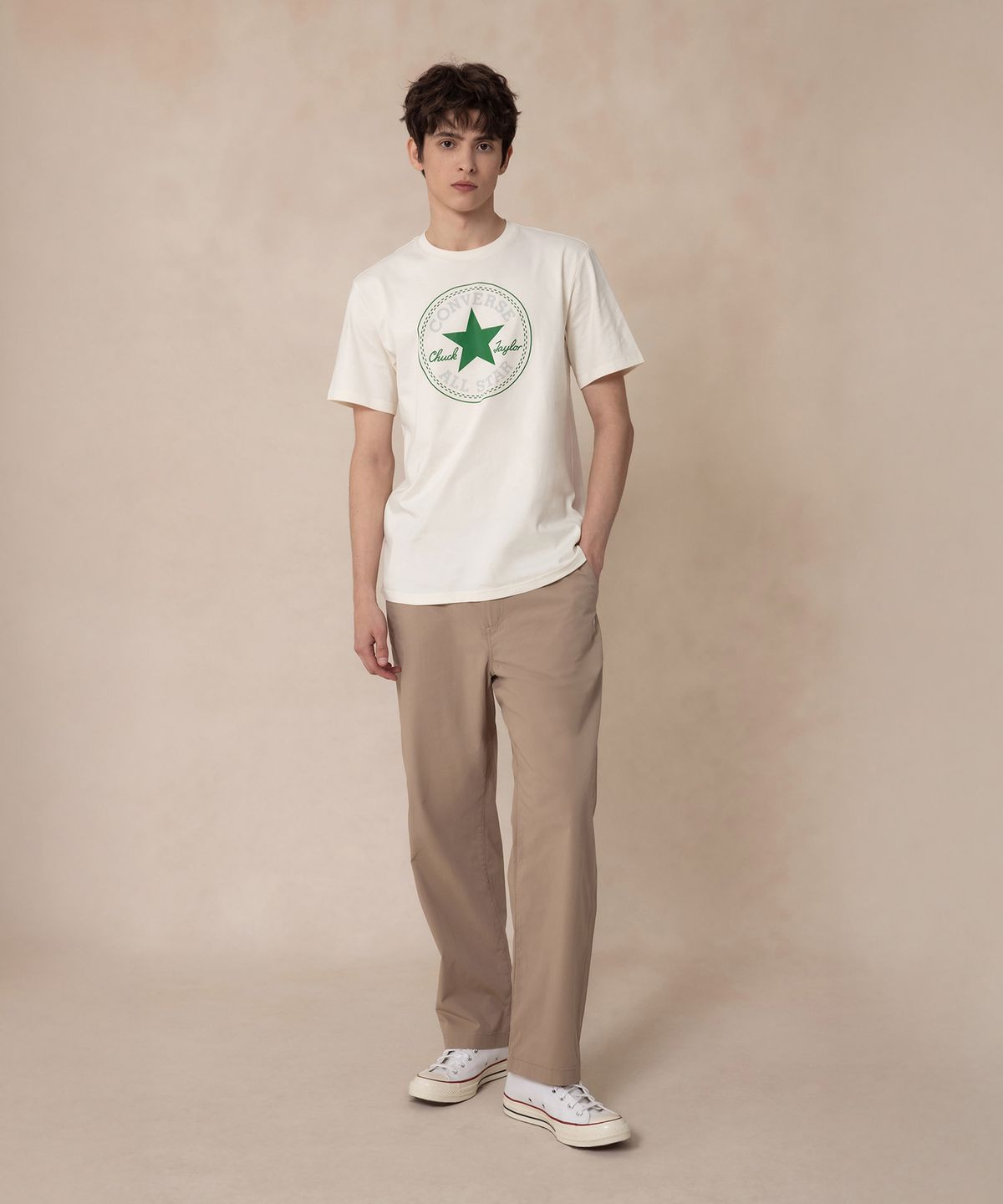 컨버스(CONVERSE) 올스타 패치 스탠다드 핏 티셔츠 에그렛 MCH737-W2Y