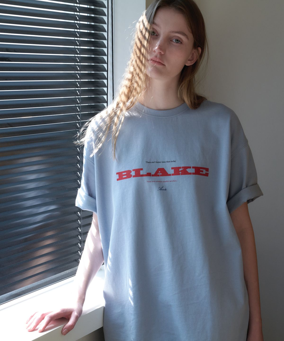 앤테(AENTE) Blake oversized t-shirt- Sky blue