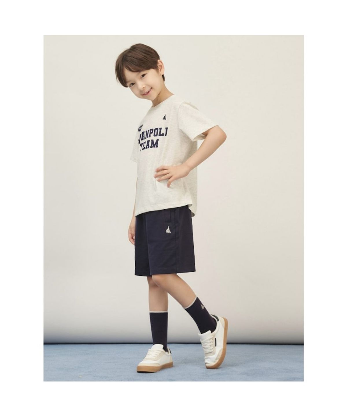 빈폴 키즈(BEANPOLE KIDS) BP FOOTBALL CLUB 라운드넥 그래픽 2PCS 상하 세트  라이트 그레이 (BI5642U922)