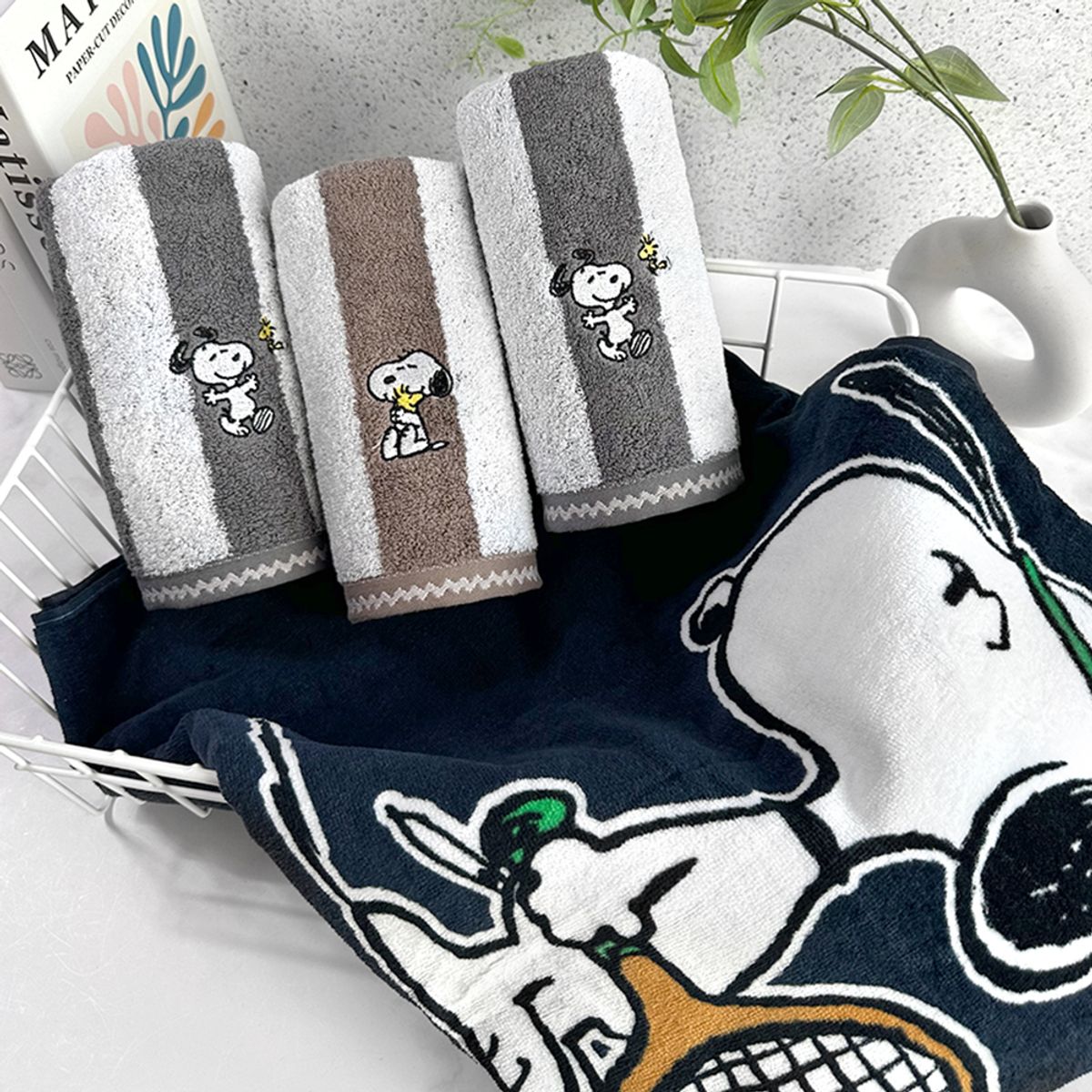 송월타올(SONGWOL TOWEL) 스누피 비치&세면 기프트세트(테니스76 스폐셜에디션 비치1+멜로우스트라이프1)