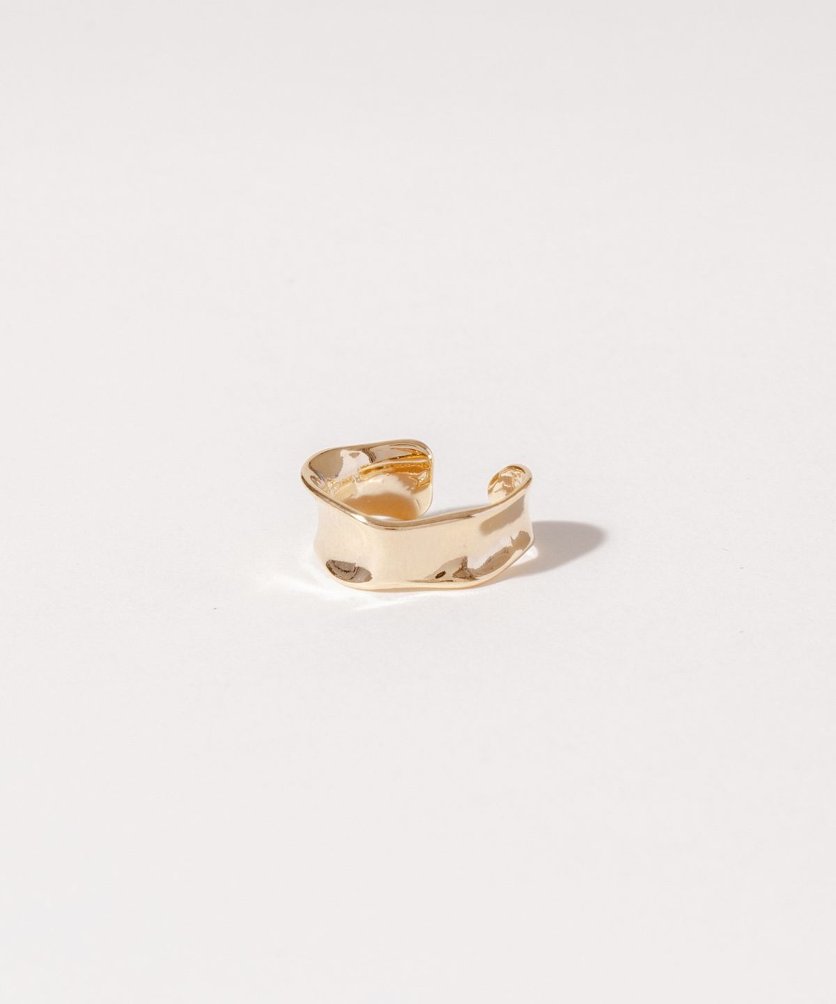 노비스도쿄(NOVICE TOKYO) 플리츠 이어커프 Pleat Ear Cuff / Gold