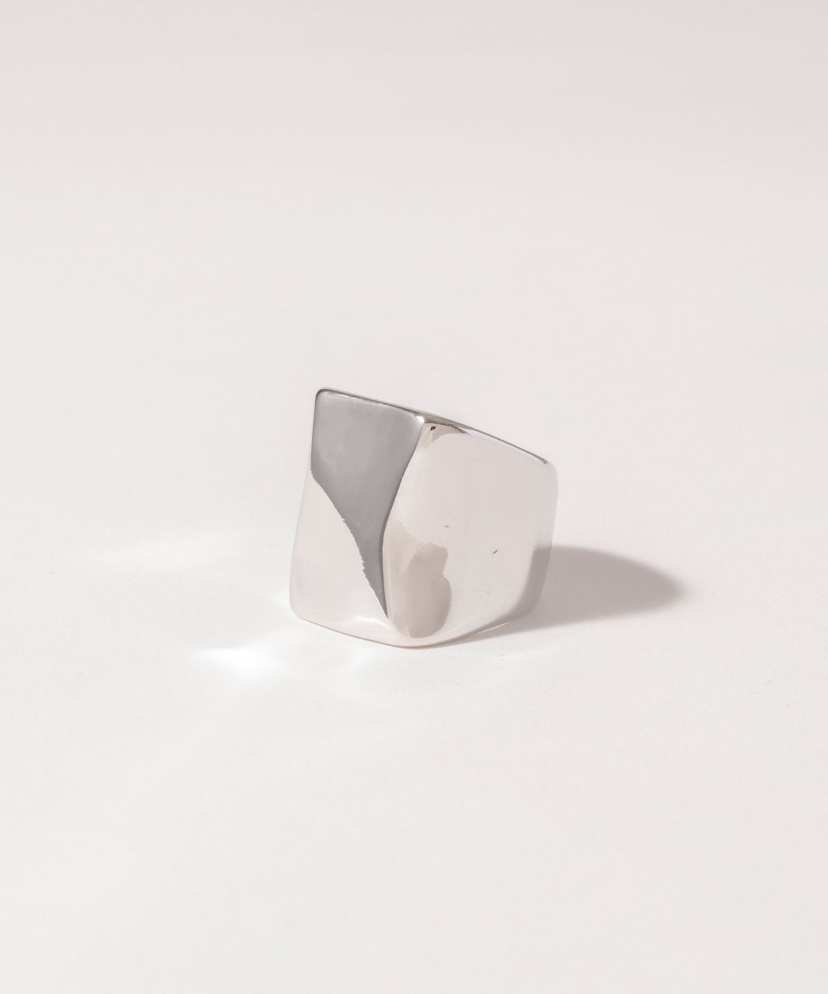 노비스도쿄(NOVICE TOKYO) 사각 볼륨 반지 Rectangle Volume Ring / Silver