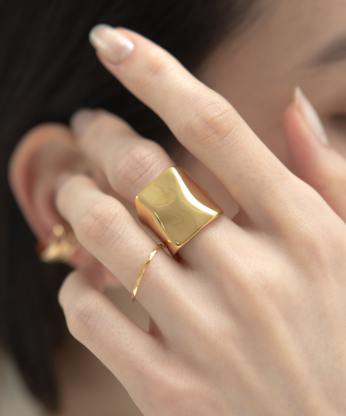 노비스도쿄(NOVICE TOKYO) 사각 볼륨 반지 Rectangle Volume Ring / Gold