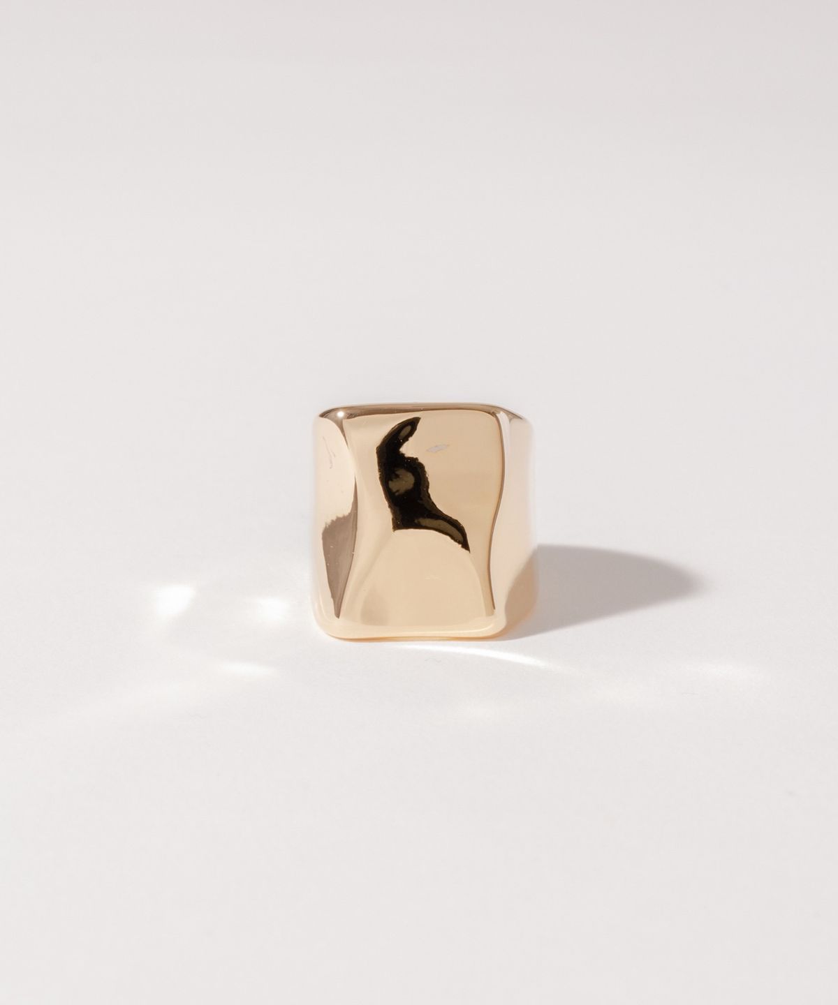 노비스도쿄(NOVICE TOKYO) 사각 볼륨 반지 Rectangle Volume Ring / Gold