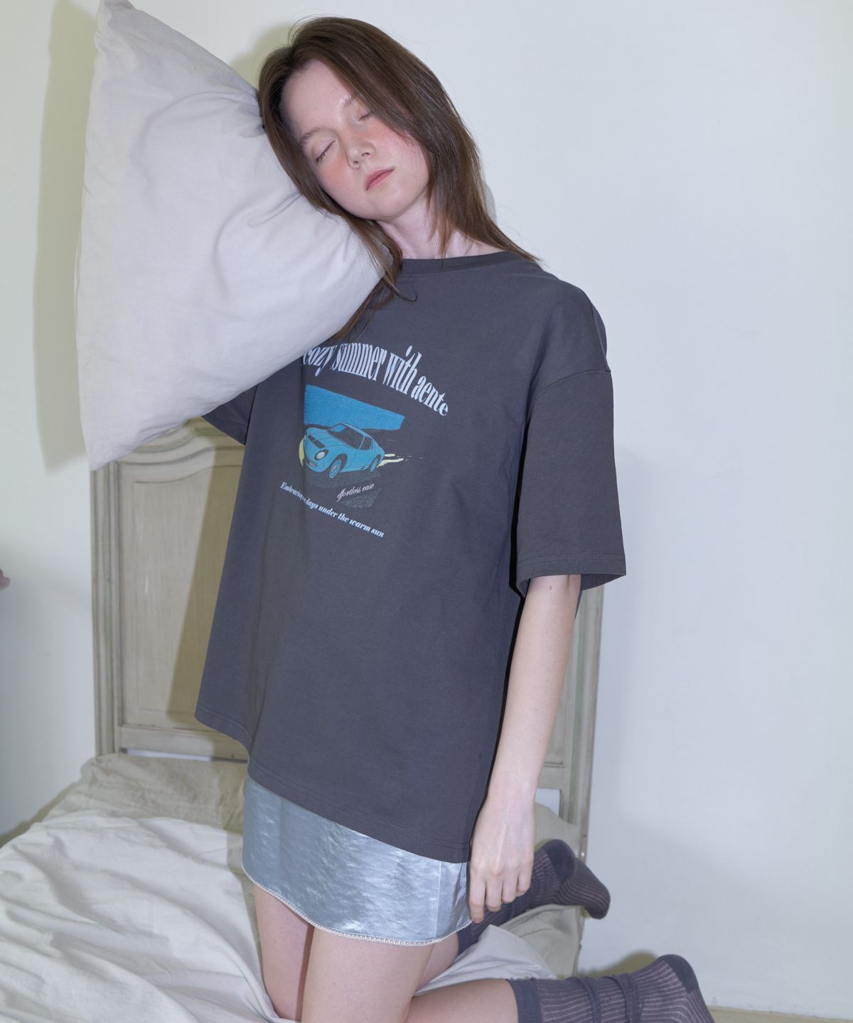 앤테(AENTE) A cozy summer oversized t-shirt - Charcoal