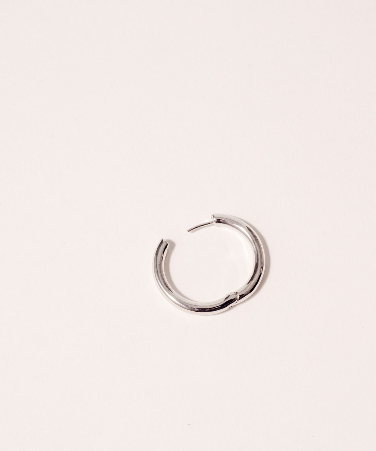 노비스도쿄(NOVICE TOKYO) 링 후프 피어스 Ring Hoop Pierce / Silver