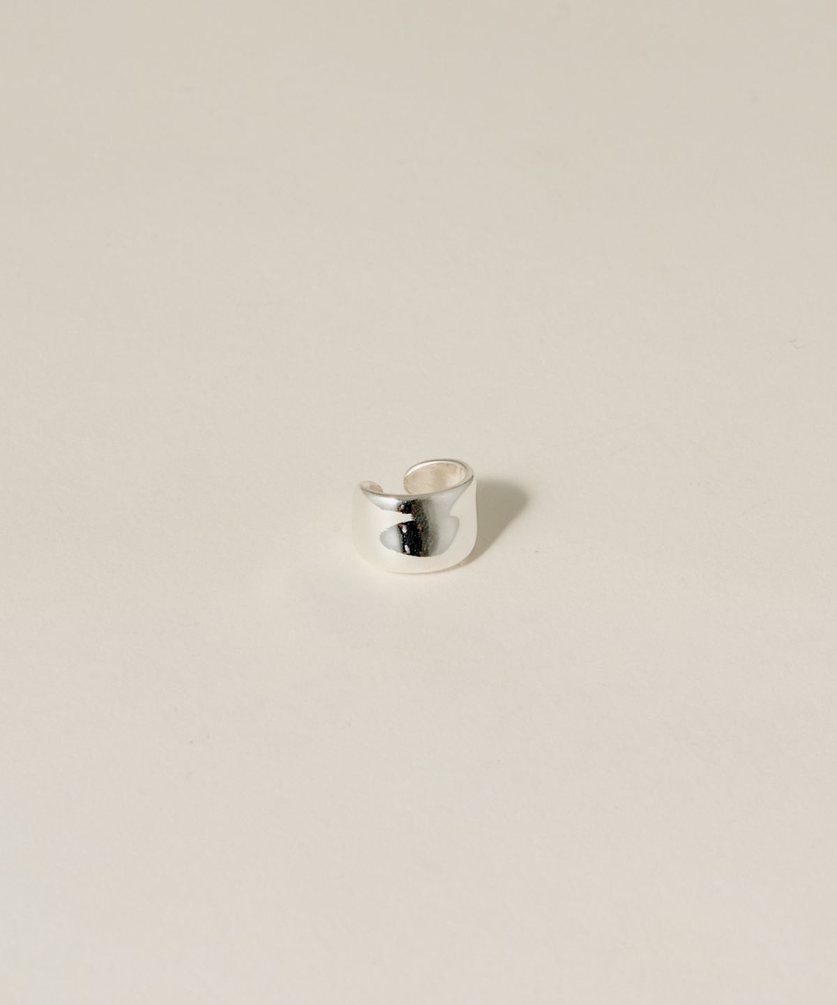 노비스도쿄(NOVICE TOKYO) 스몰 버블 이어커프 Small Bubble Ear Cuff / Silver