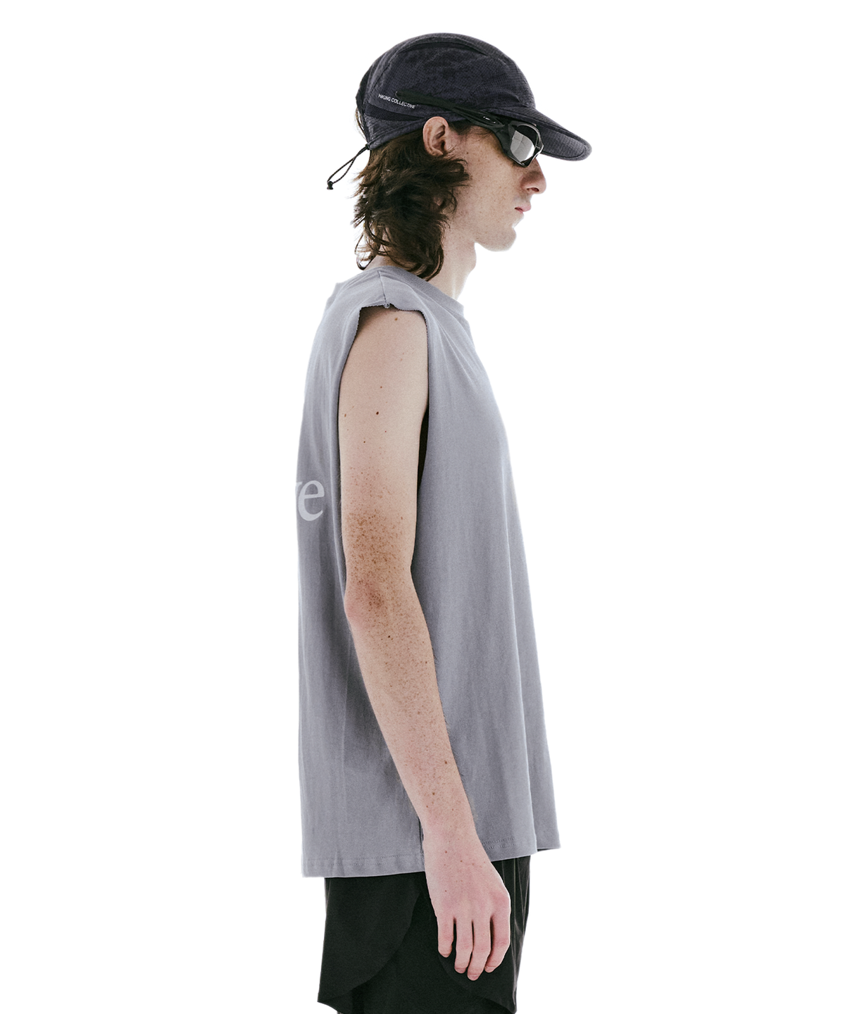 콜드웜(COLDWARM) Raw Cut Sleeveless (Blue)