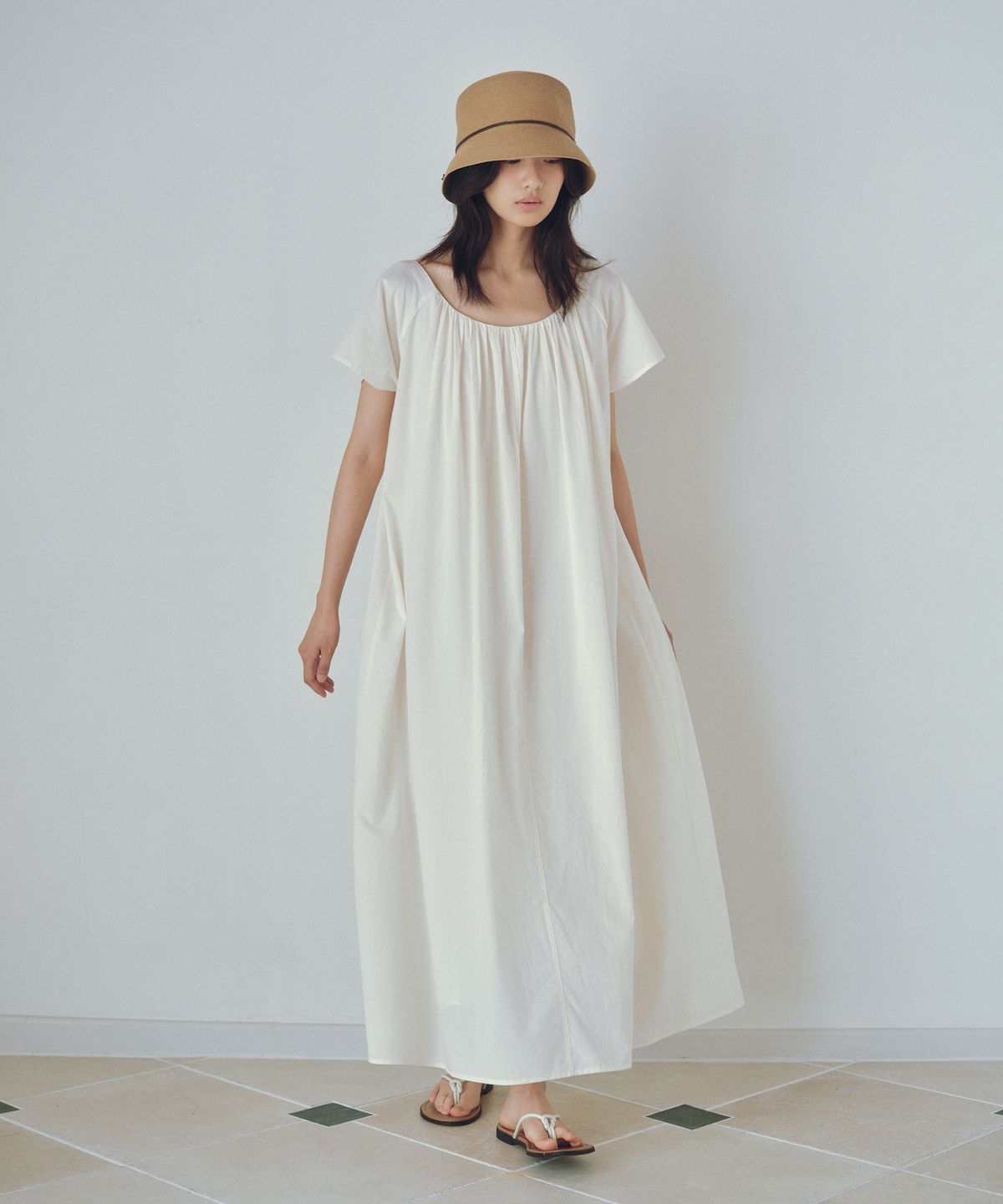 유라고(URAGO) Shirring string long dress