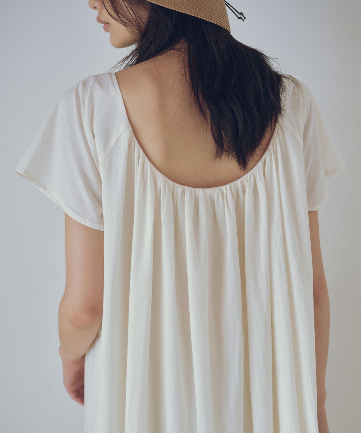 유라고(URAGO) Shirring string long dress