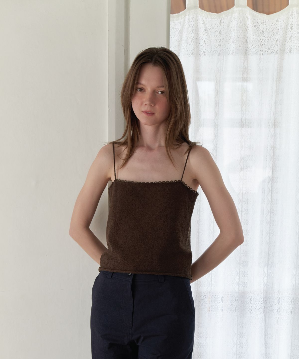 앤테(AENTE) lace sleeveless knit - Brown