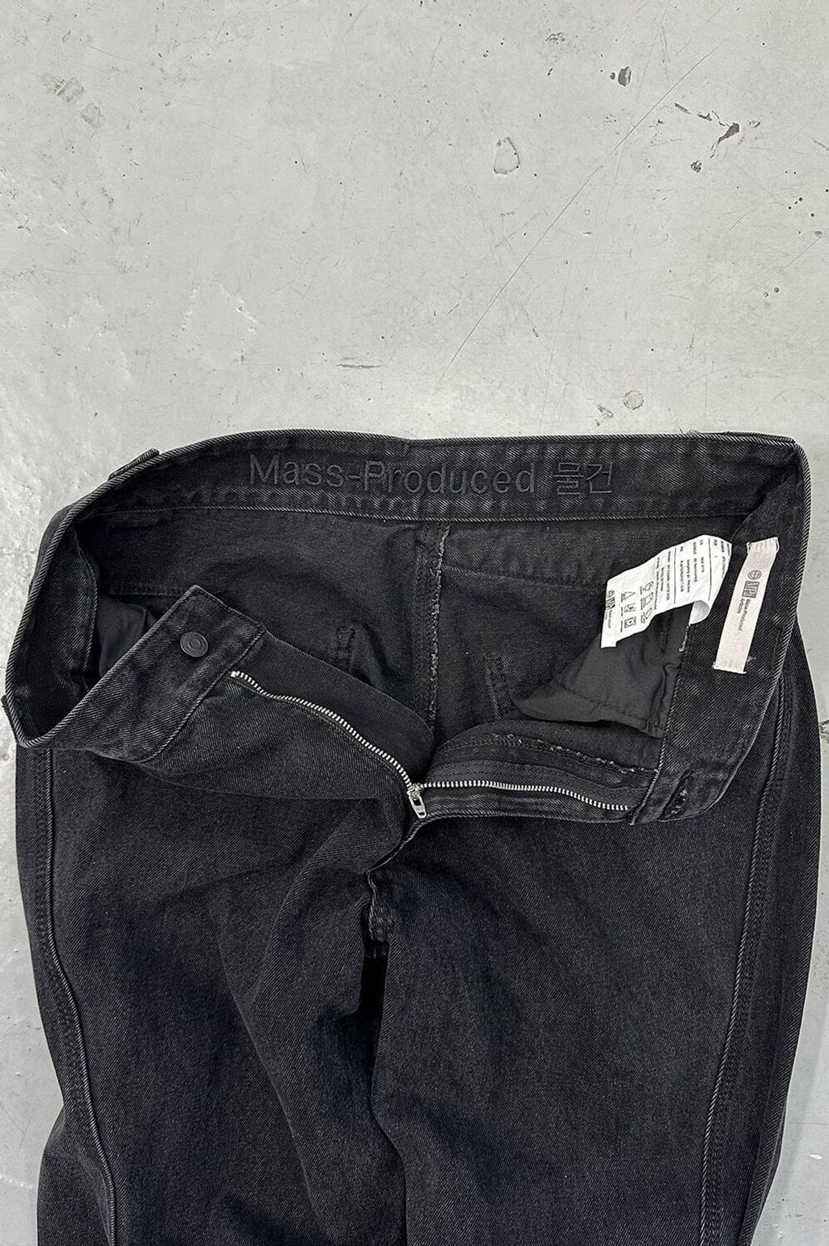 플라스틱프로덕트(PLASTICPRODUCT) MPa DRIFT DENIM PANTS (BLACK)