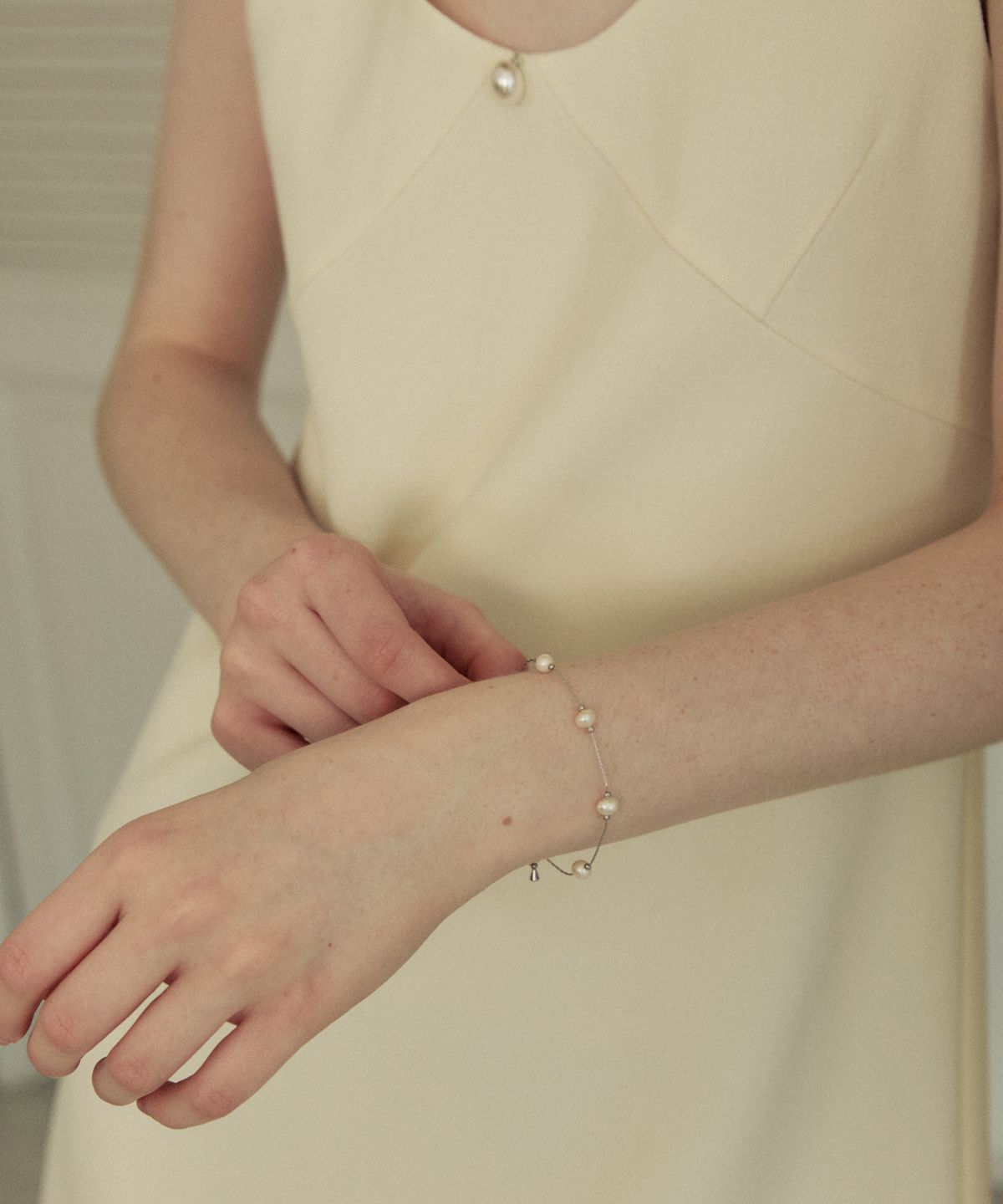 어다울(ADAUL) Pearl thin bracelet - silver